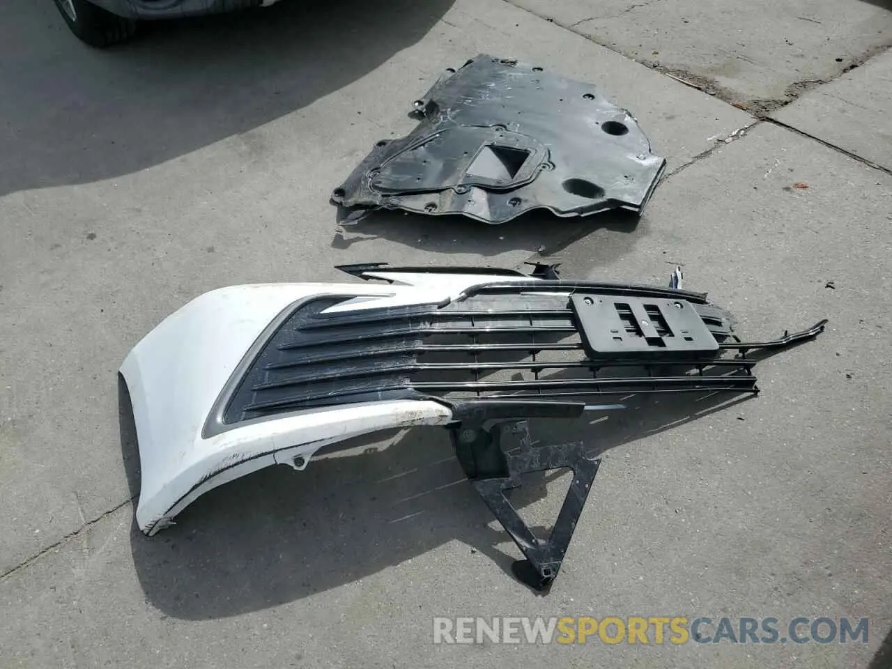 12 Photograph of a damaged car 4T1H31AK4NU588027 TOYOTA CAMRY 2022