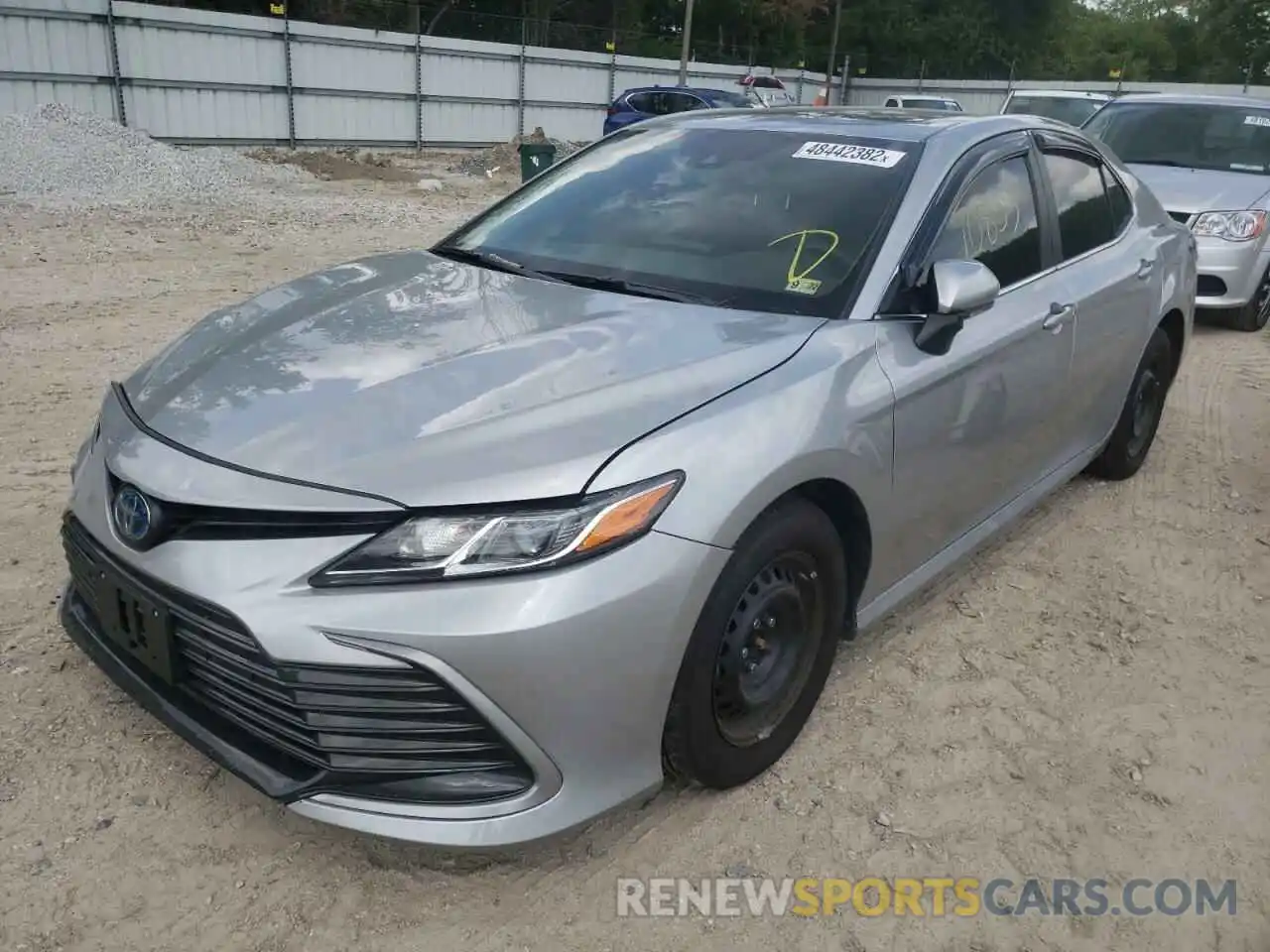 2 Photograph of a damaged car 4T1H31AKXNU573807 TOYOTA CAMRY 2022