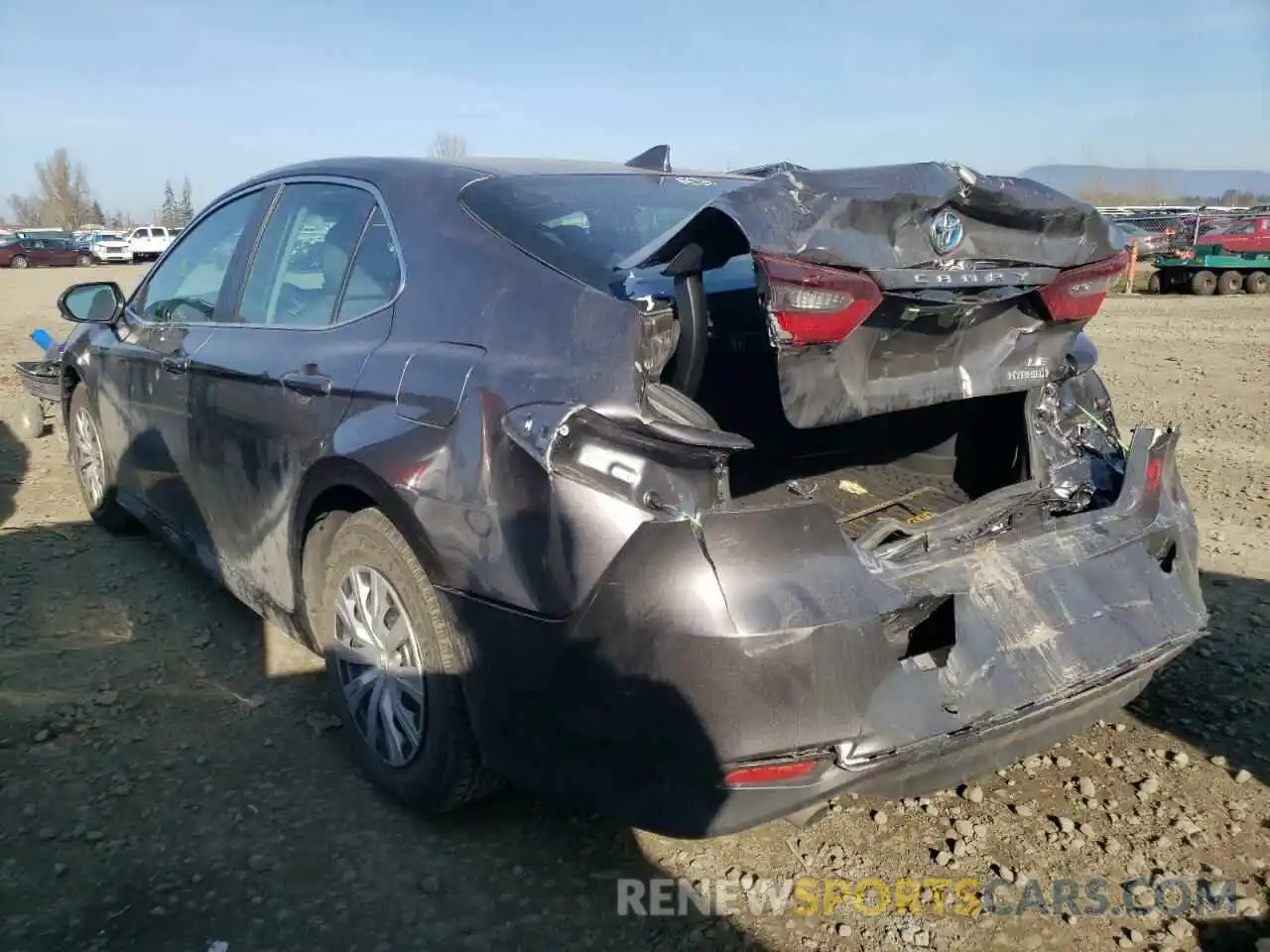 3 Photograph of a damaged car 4T1H31AKXNU578036 TOYOTA CAMRY 2022