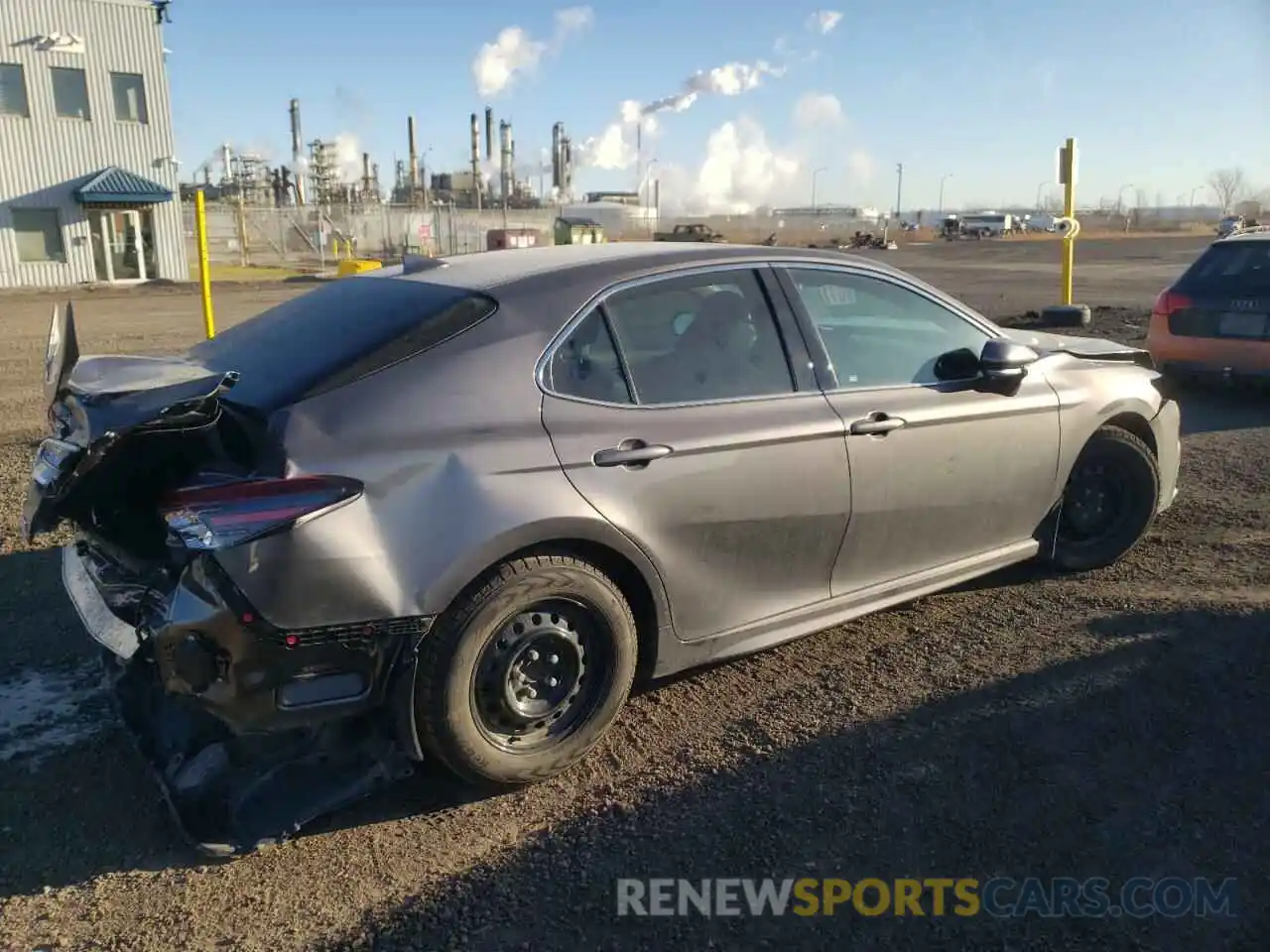 3 Photograph of a damaged car 4T1K31AK1NU041254 TOYOTA CAMRY 2022