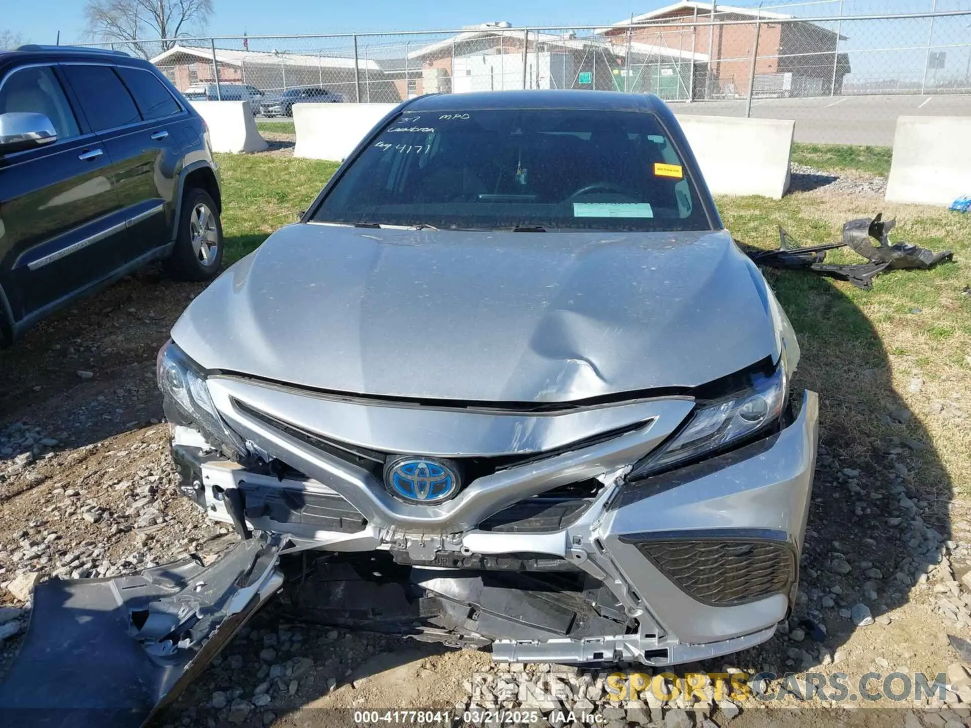 13 Photograph of a damaged car 4T1K31AK1NU044171 TOYOTA CAMRY 2022