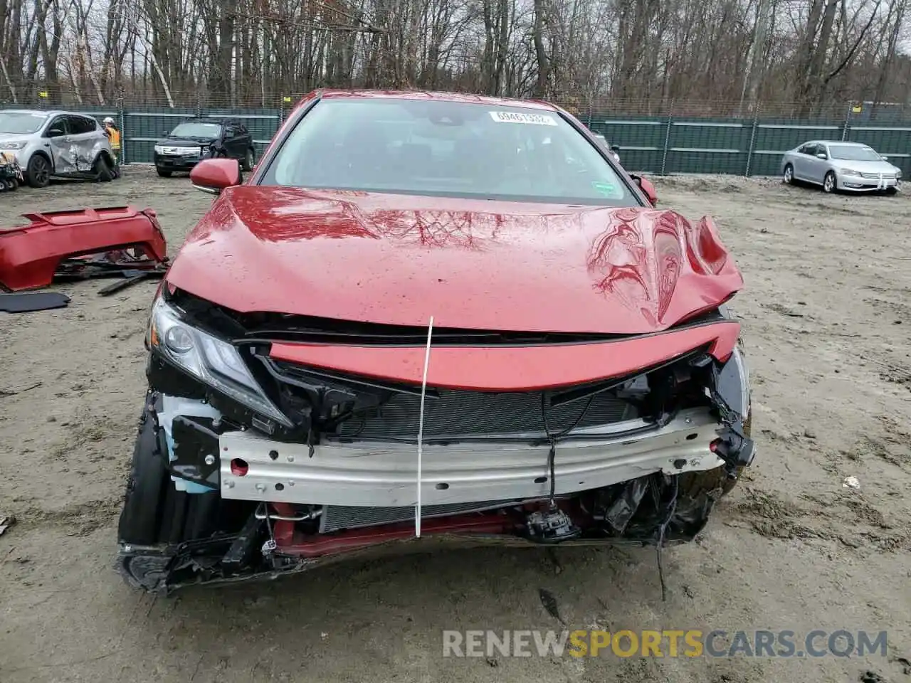 5 Photograph of a damaged car 4T1K31AK2NU041697 TOYOTA CAMRY 2022