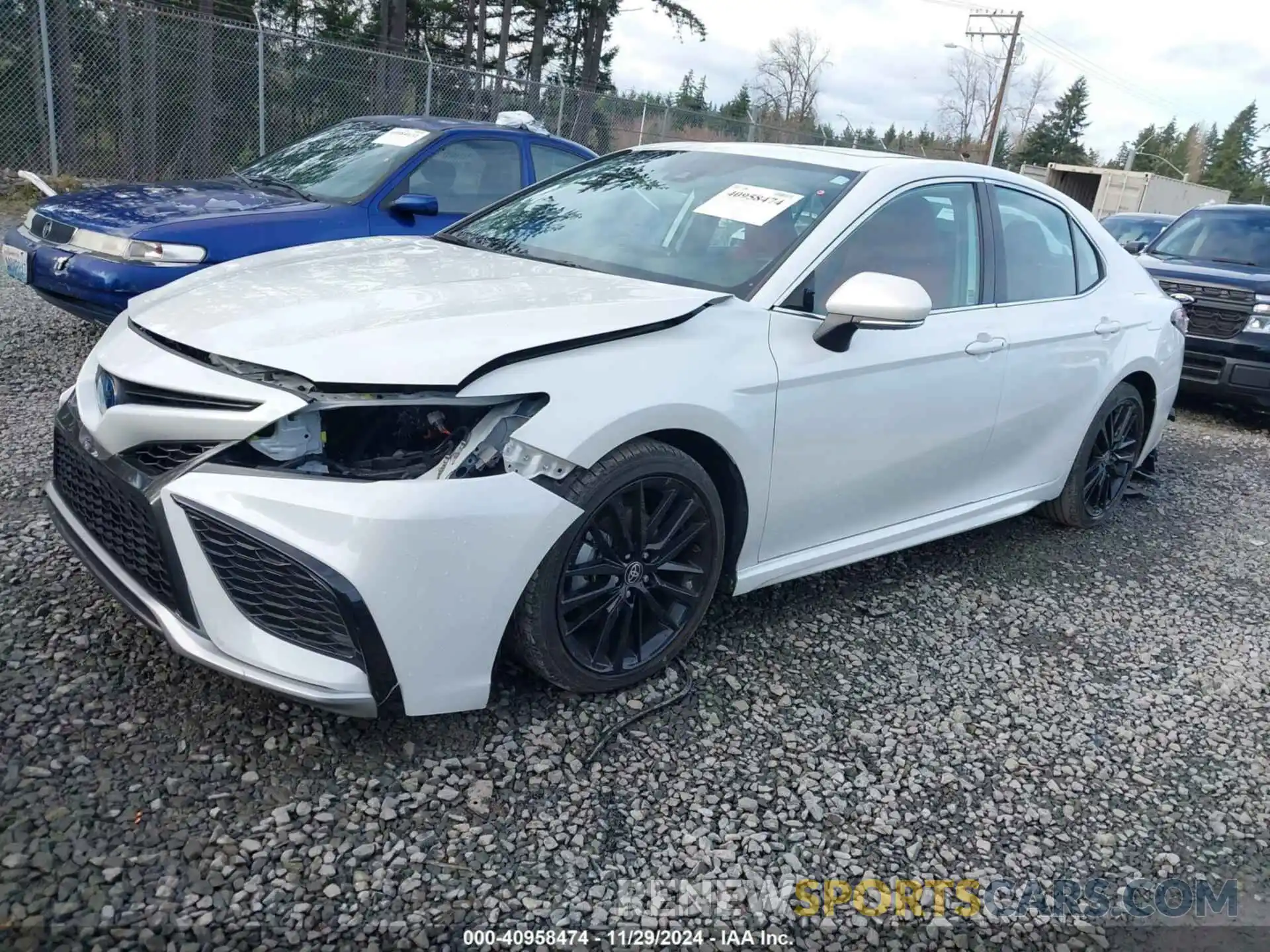 2 Photograph of a damaged car 4T1K31AK2NU572334 TOYOTA CAMRY 2022