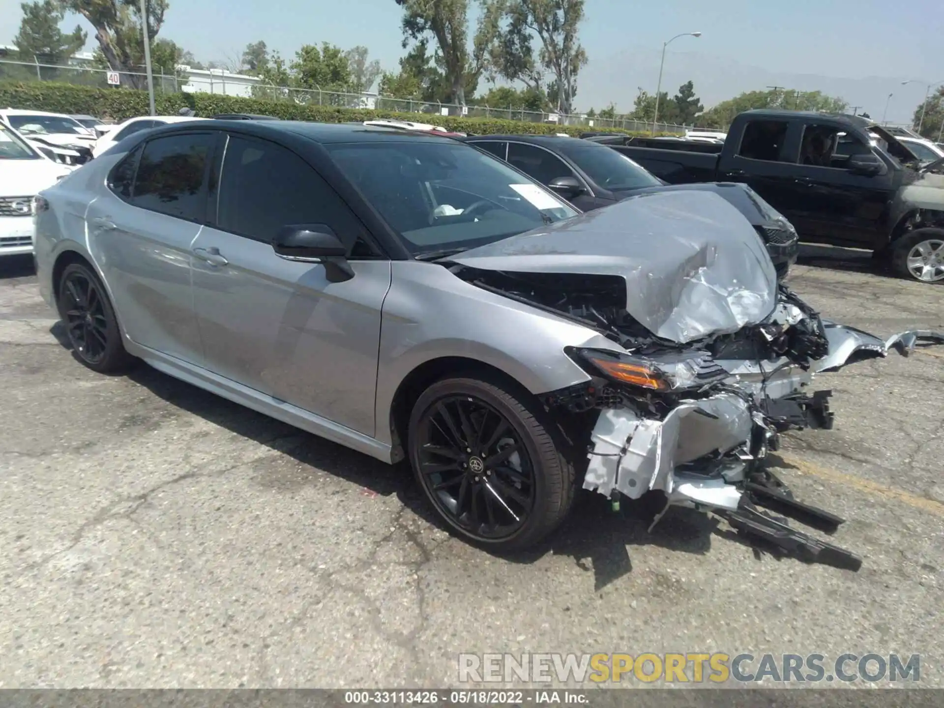 1 Photograph of a damaged car 4T1K31AK3NU037710 TOYOTA CAMRY 2022