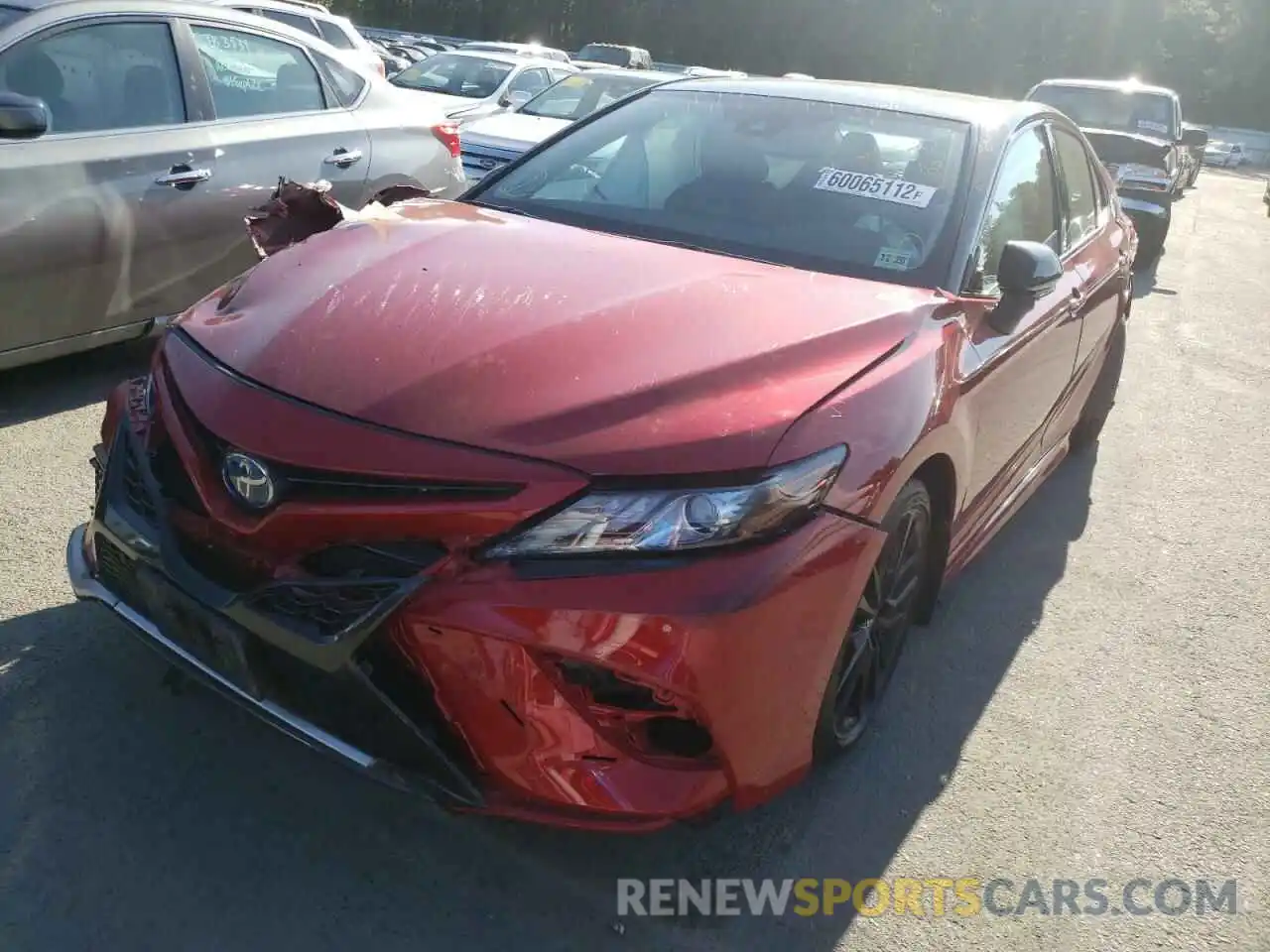 2 Photograph of a damaged car 4T1K31AK4NU034993 TOYOTA CAMRY 2022