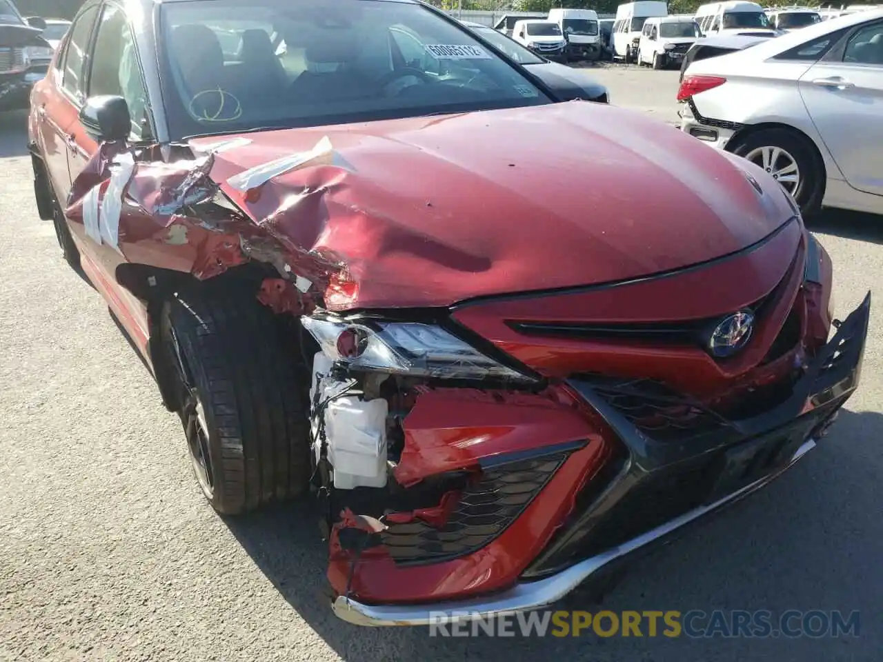 9 Photograph of a damaged car 4T1K31AK4NU034993 TOYOTA CAMRY 2022