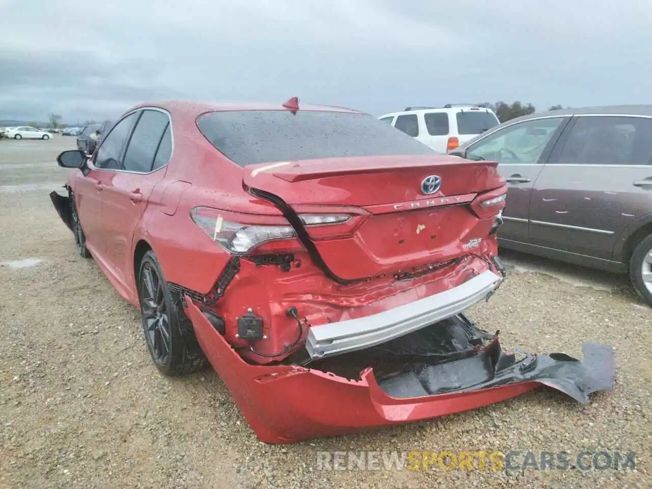 3 Photograph of a damaged car 4T1K31AK4NU039837 TOYOTA CAMRY 2022