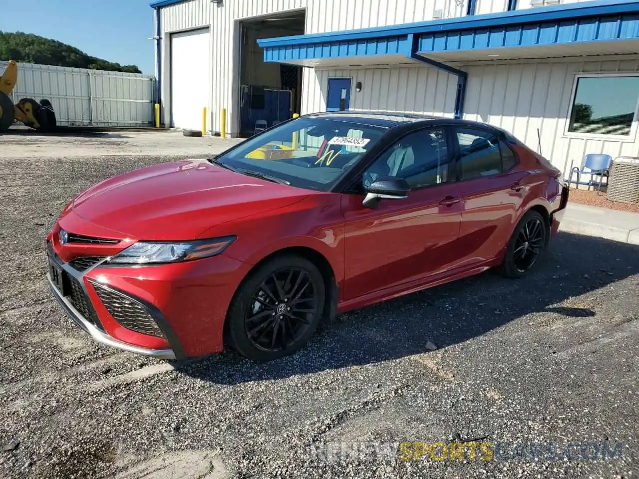 2 Photograph of a damaged car 4T1K31AK5NU032573 TOYOTA CAMRY 2022