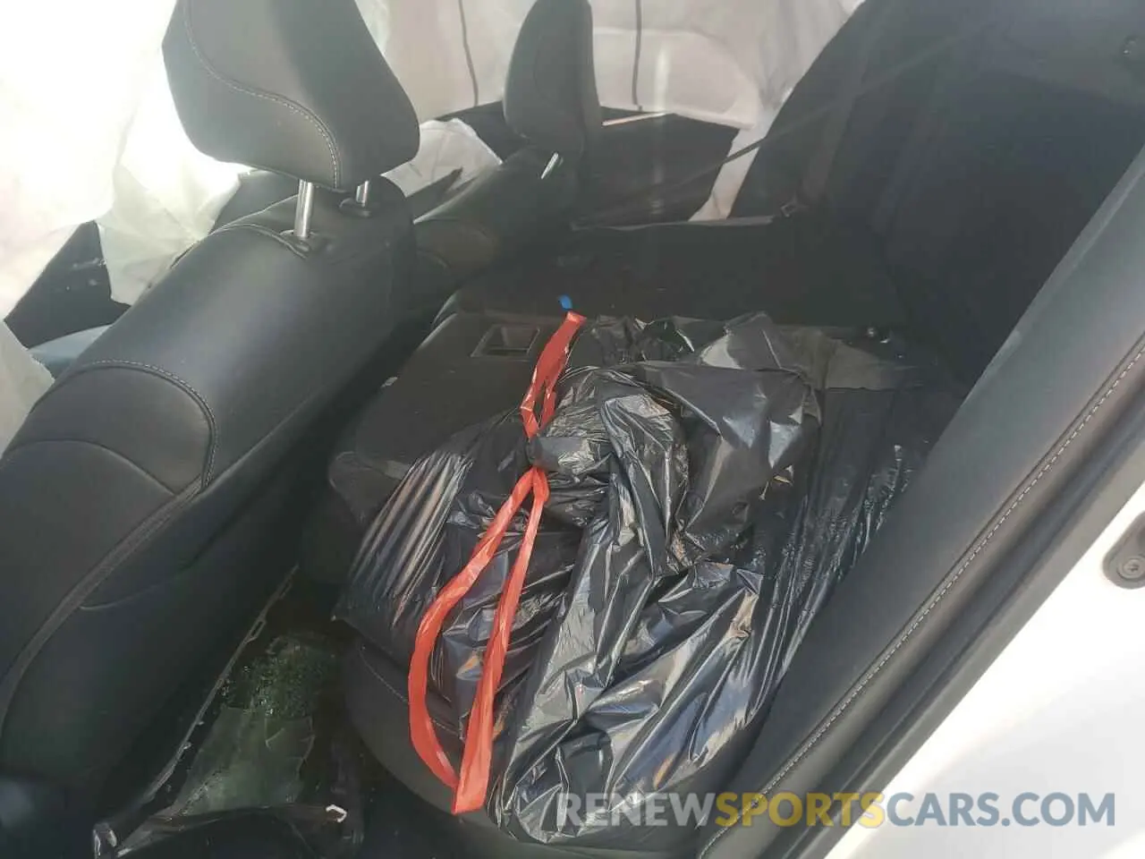 10 Photograph of a damaged car 4T1K31AK5NU036896 TOYOTA CAMRY 2022