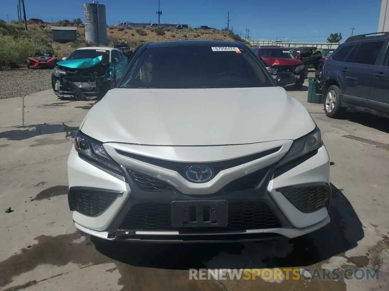 5 Photograph of a damaged car 4T1K31AK5NU036896 TOYOTA CAMRY 2022