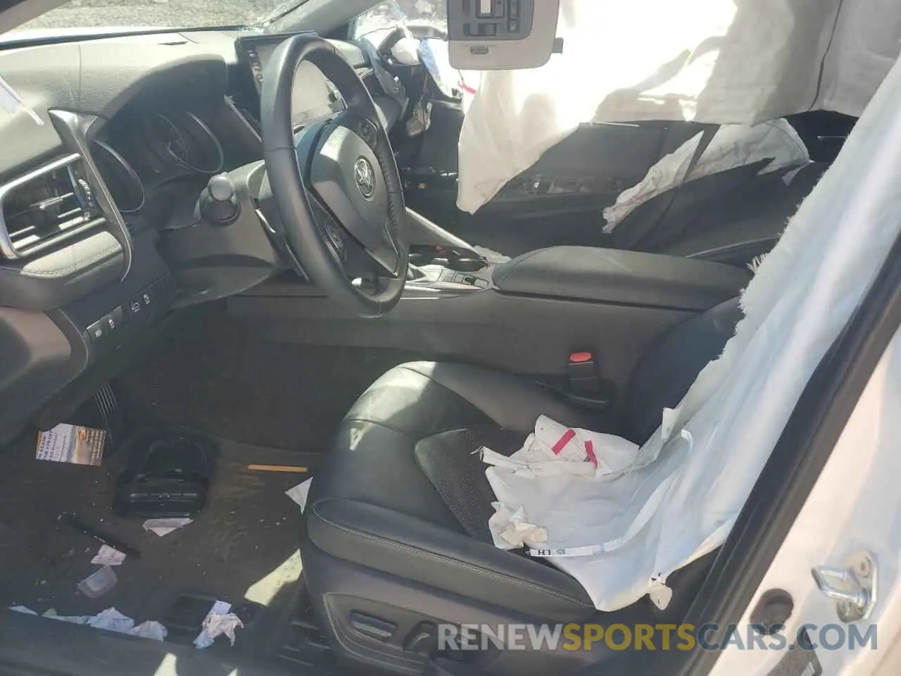 7 Photograph of a damaged car 4T1K31AK5NU036896 TOYOTA CAMRY 2022