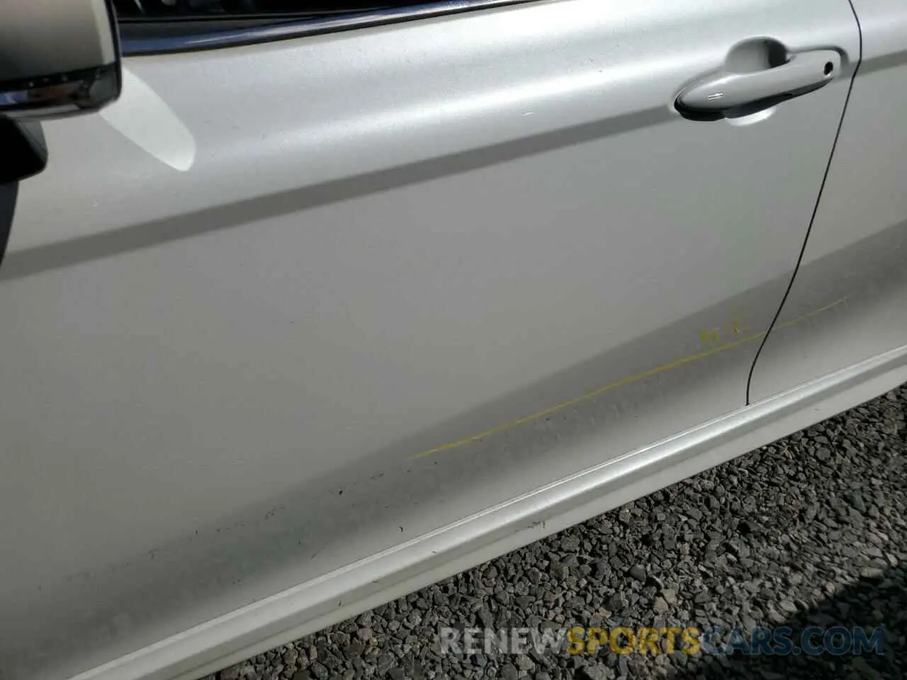 12 Photograph of a damaged car 4T1K31AK5NU571033 TOYOTA CAMRY 2022