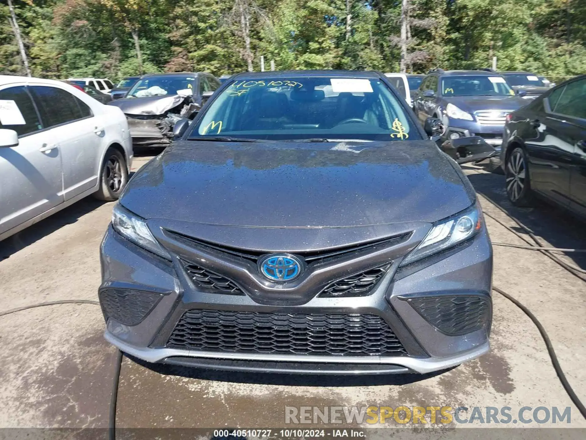 12 Photograph of a damaged car 4T1K31AK5NU593971 TOYOTA CAMRY 2022