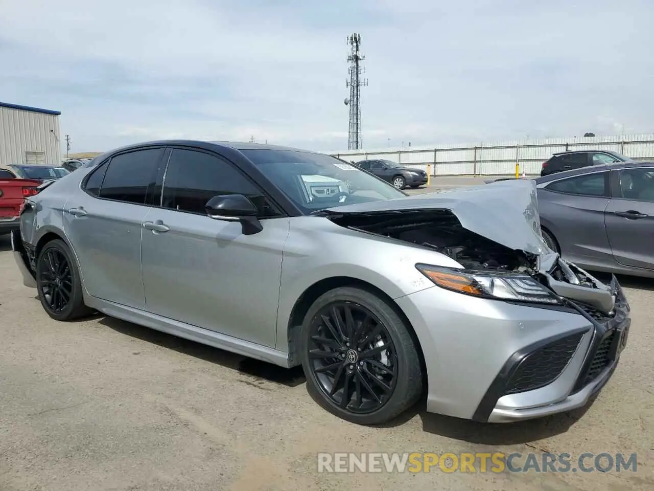 4 Photograph of a damaged car 4T1K31AK6NU042173 TOYOTA CAMRY 2022