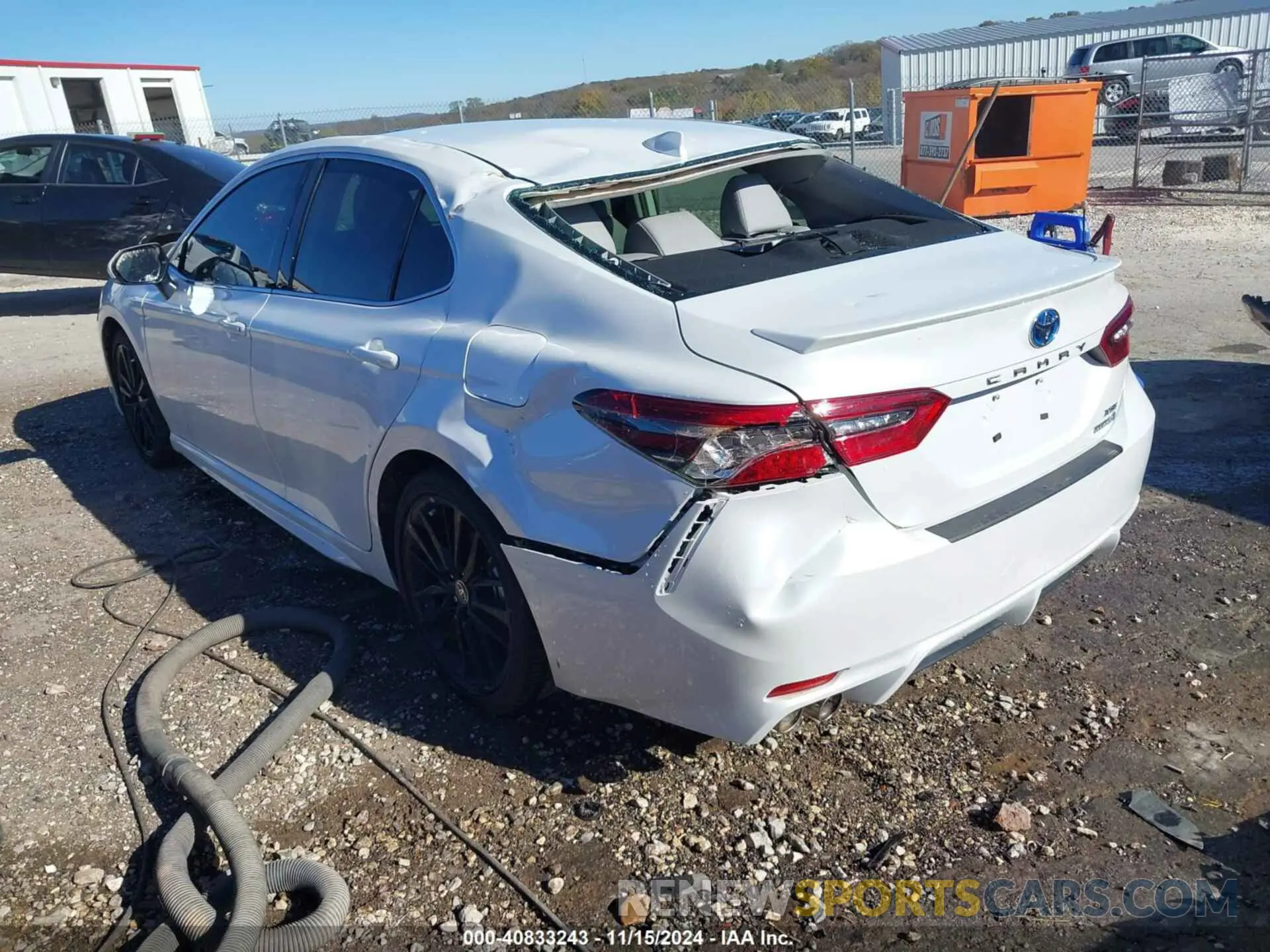 3 Photograph of a damaged car 4T1K31AK6NU590707 TOYOTA CAMRY 2022