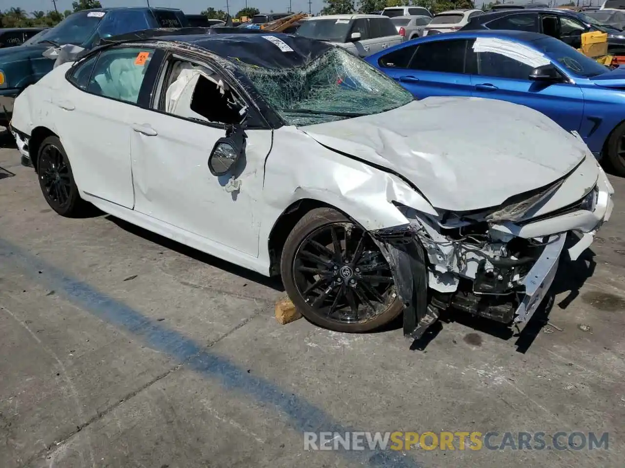 4 Photograph of a damaged car 4T1K31AK7NU043994 TOYOTA CAMRY 2022