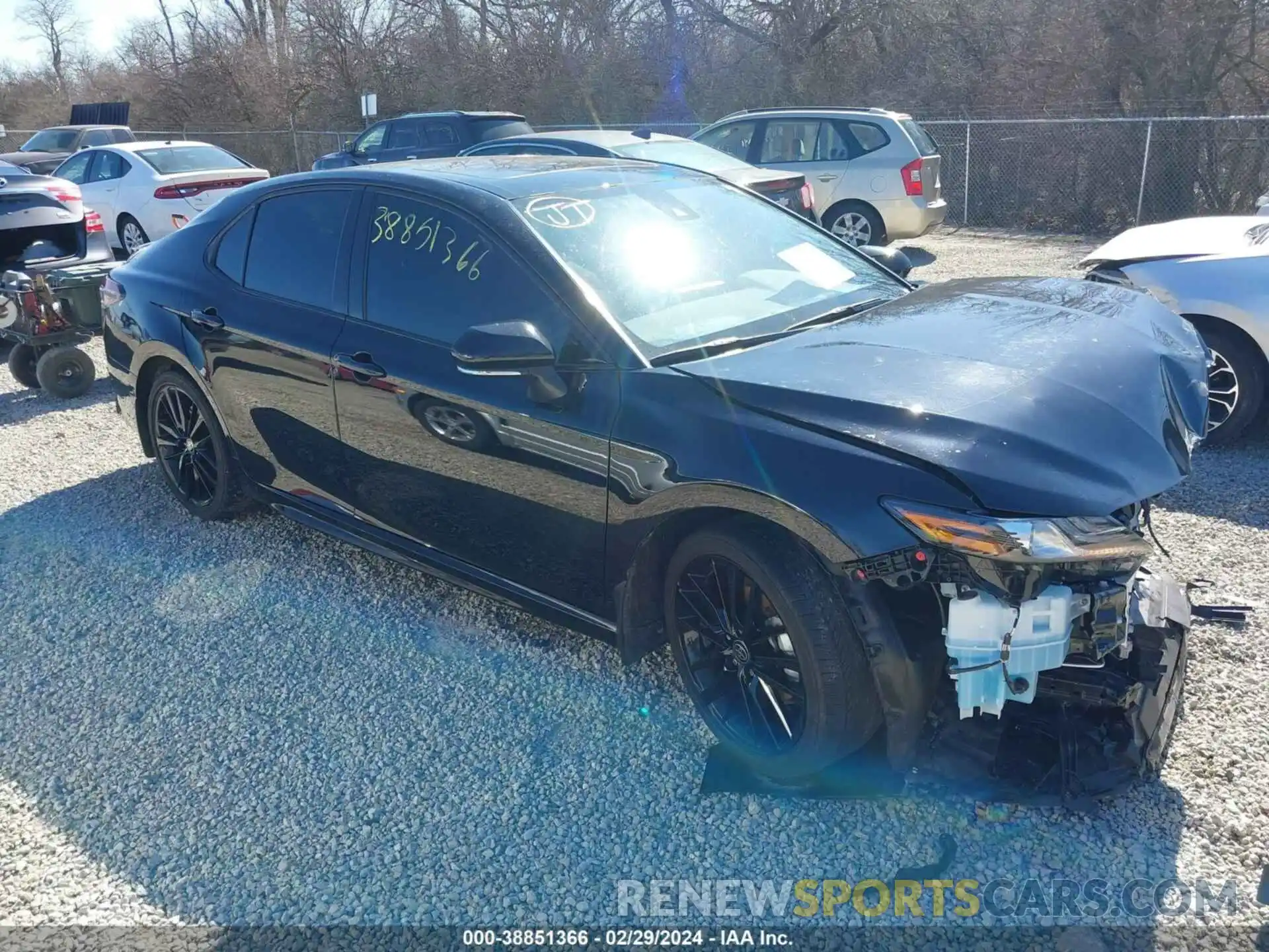 1 Photograph of a damaged car 4T1K31AK7NU597438 TOYOTA CAMRY 2022