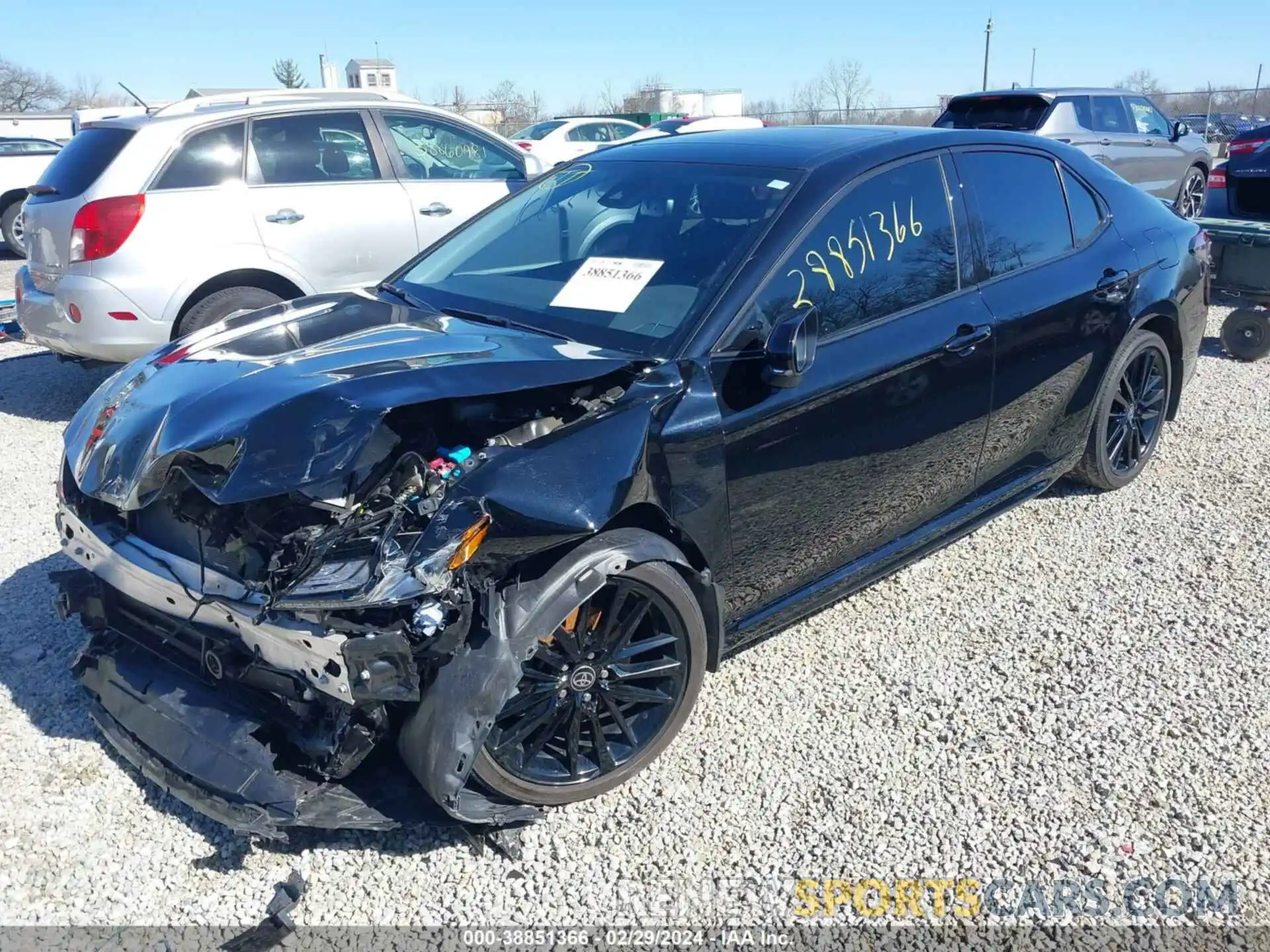 2 Photograph of a damaged car 4T1K31AK7NU597438 TOYOTA CAMRY 2022