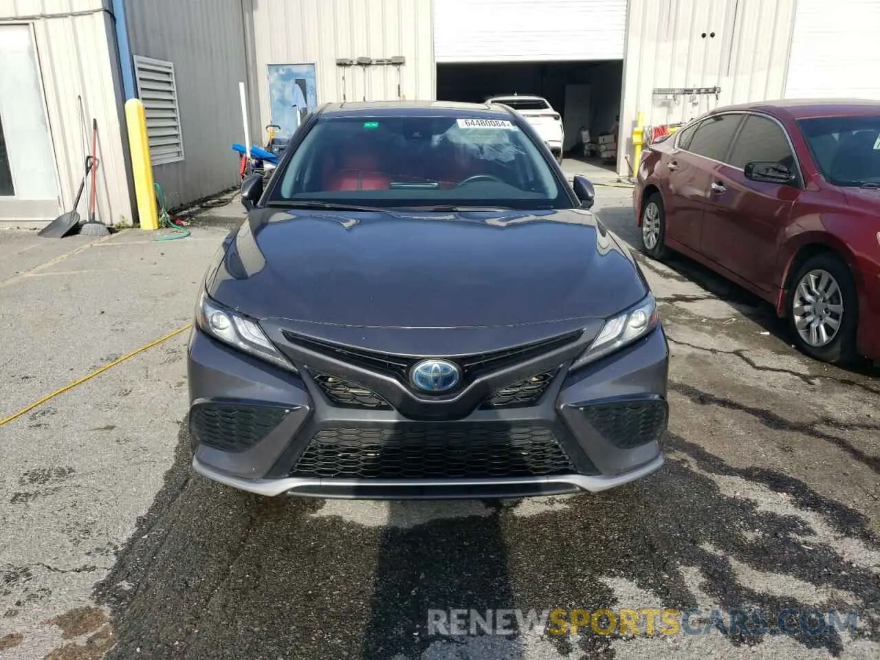 5 Photograph of a damaged car 4T1K31AK8NU591017 TOYOTA CAMRY 2022