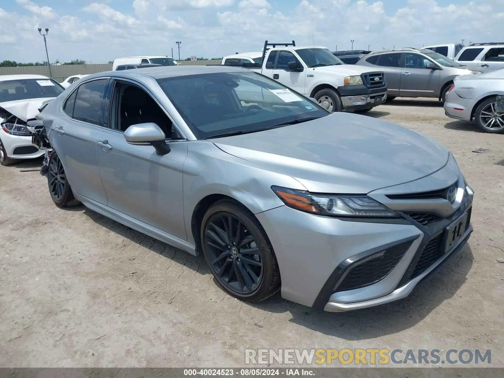 1 Photograph of a damaged car 4T1K31AK9NU041650 TOYOTA CAMRY 2022