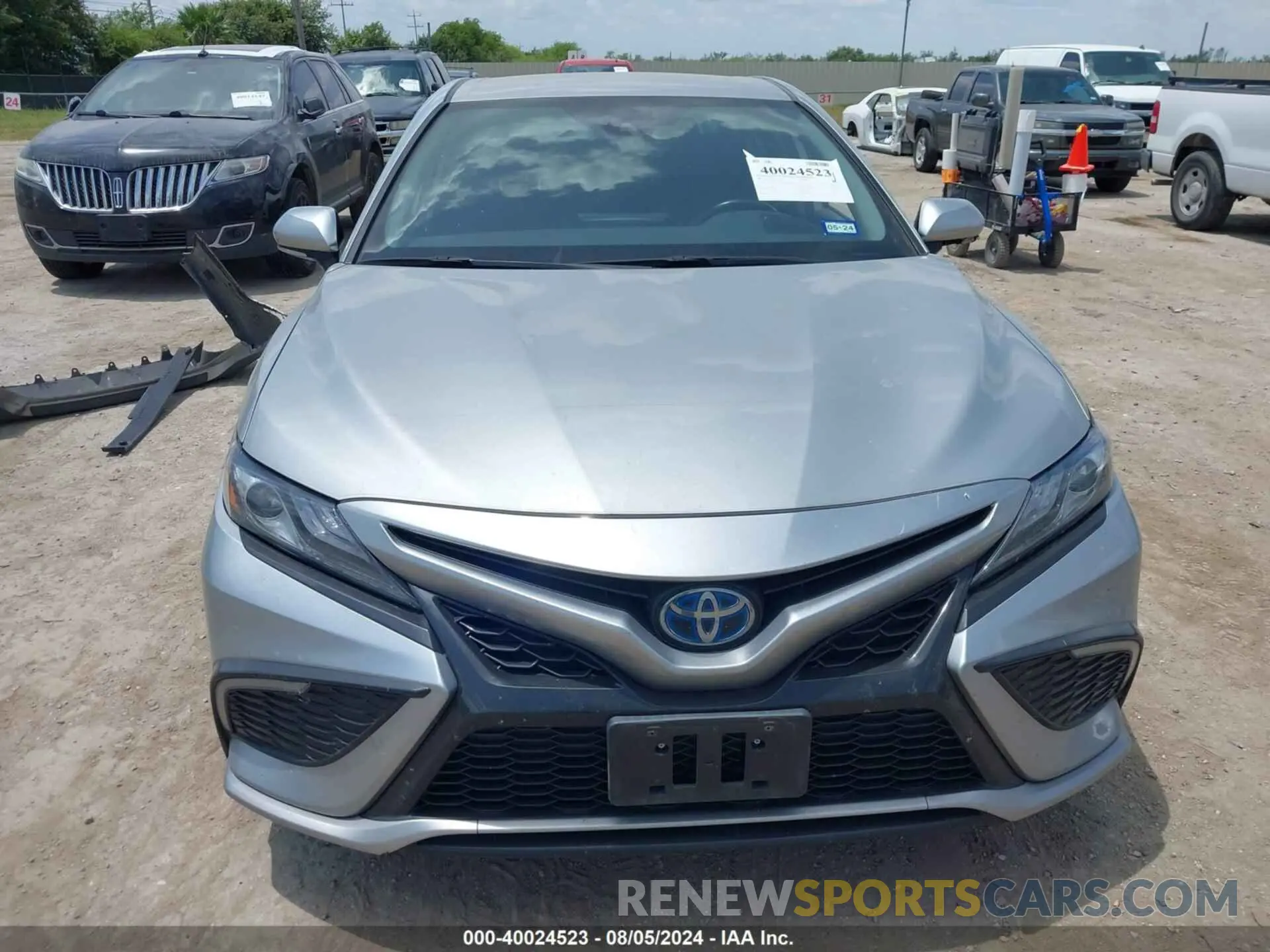 13 Photograph of a damaged car 4T1K31AK9NU041650 TOYOTA CAMRY 2022