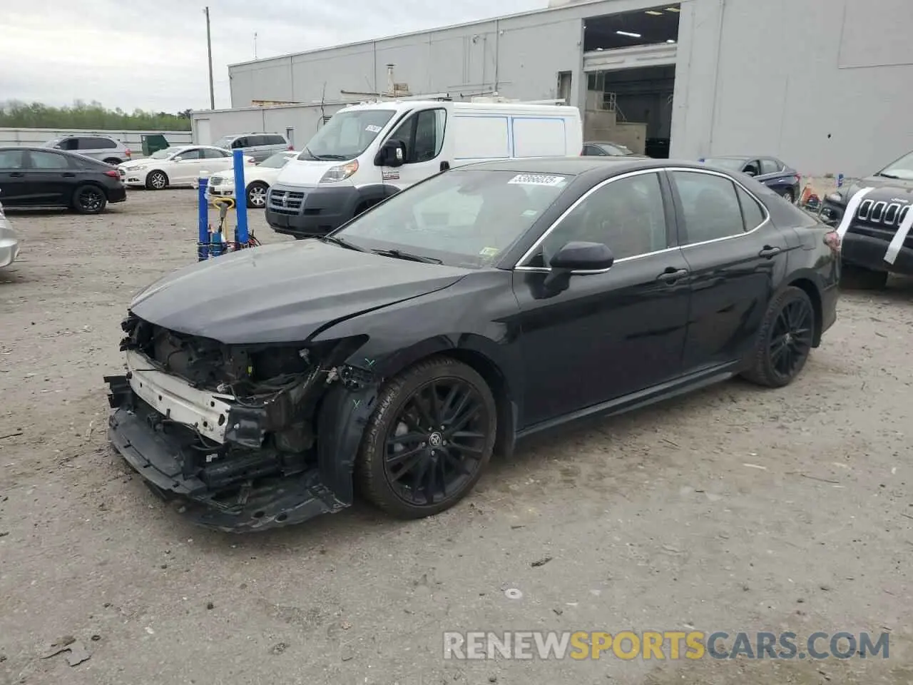 1 Photograph of a damaged car 4T1K31AKXNU580696 TOYOTA CAMRY 2022