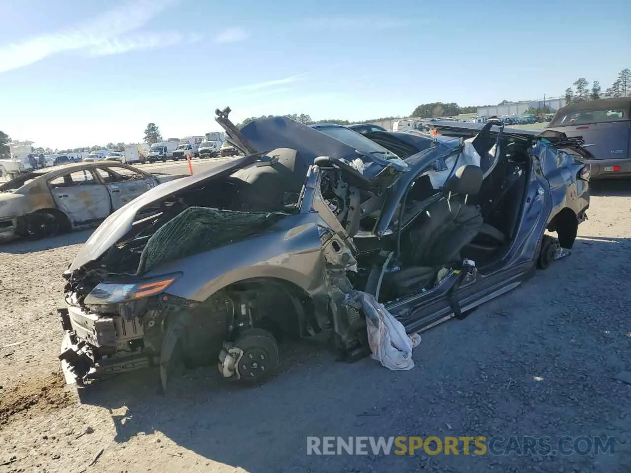 1 Photograph of a damaged car 4T1K31AKXNU595764 TOYOTA CAMRY 2022