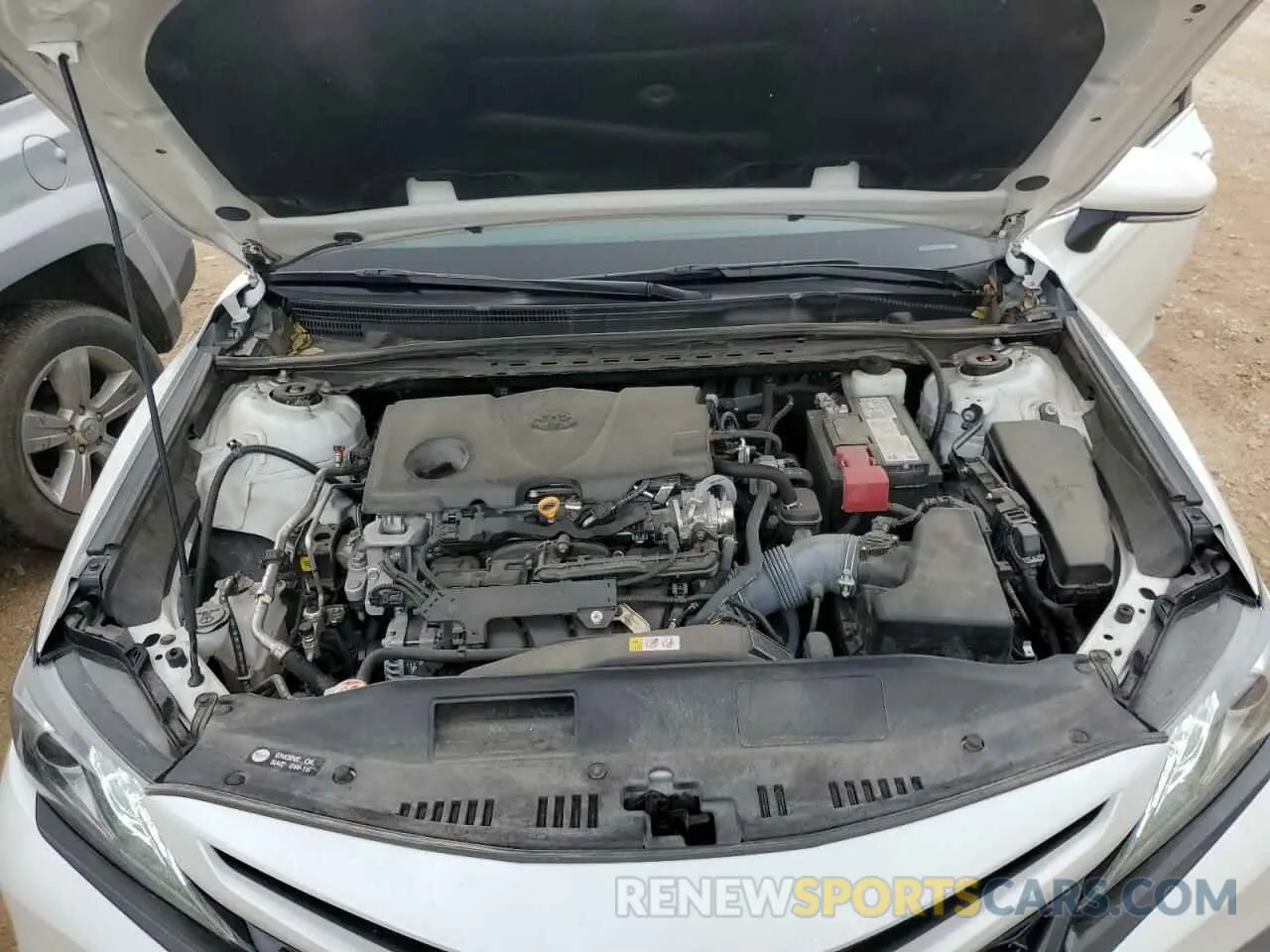 11 Photograph of a damaged car 4T1K61AK0NU019947 TOYOTA CAMRY 2022