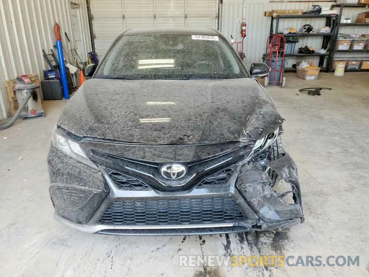 5 Photograph of a damaged car 4T1K61AK0NU024677 TOYOTA CAMRY 2022