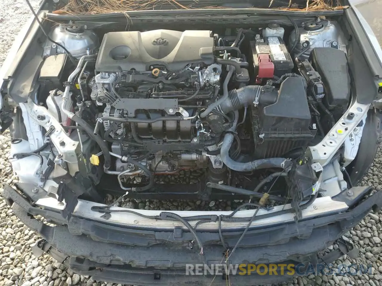 11 Photograph of a damaged car 4T1K61AK1NU010965 TOYOTA CAMRY 2022