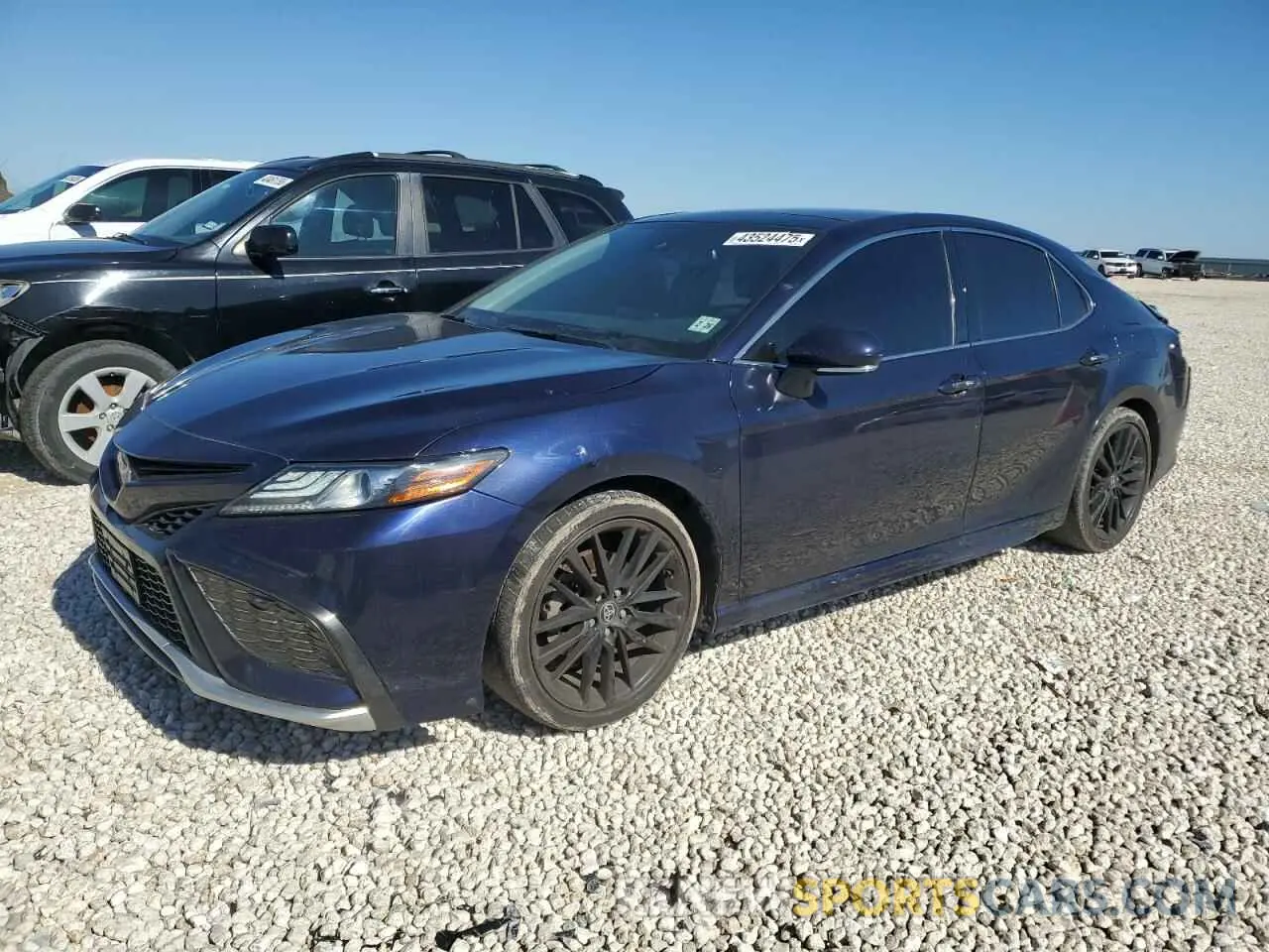 1 Photograph of a damaged car 4T1K61AK1NU021383 TOYOTA CAMRY 2022