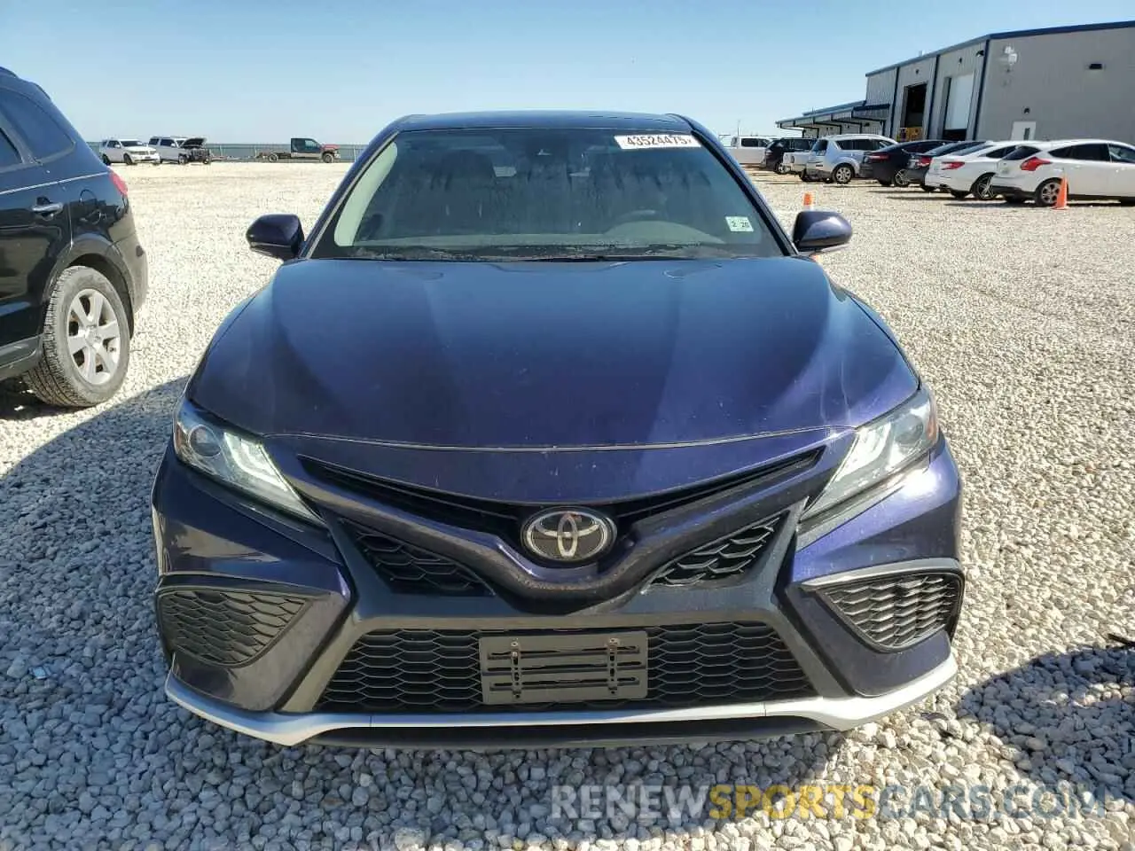 5 Photograph of a damaged car 4T1K61AK1NU021383 TOYOTA CAMRY 2022