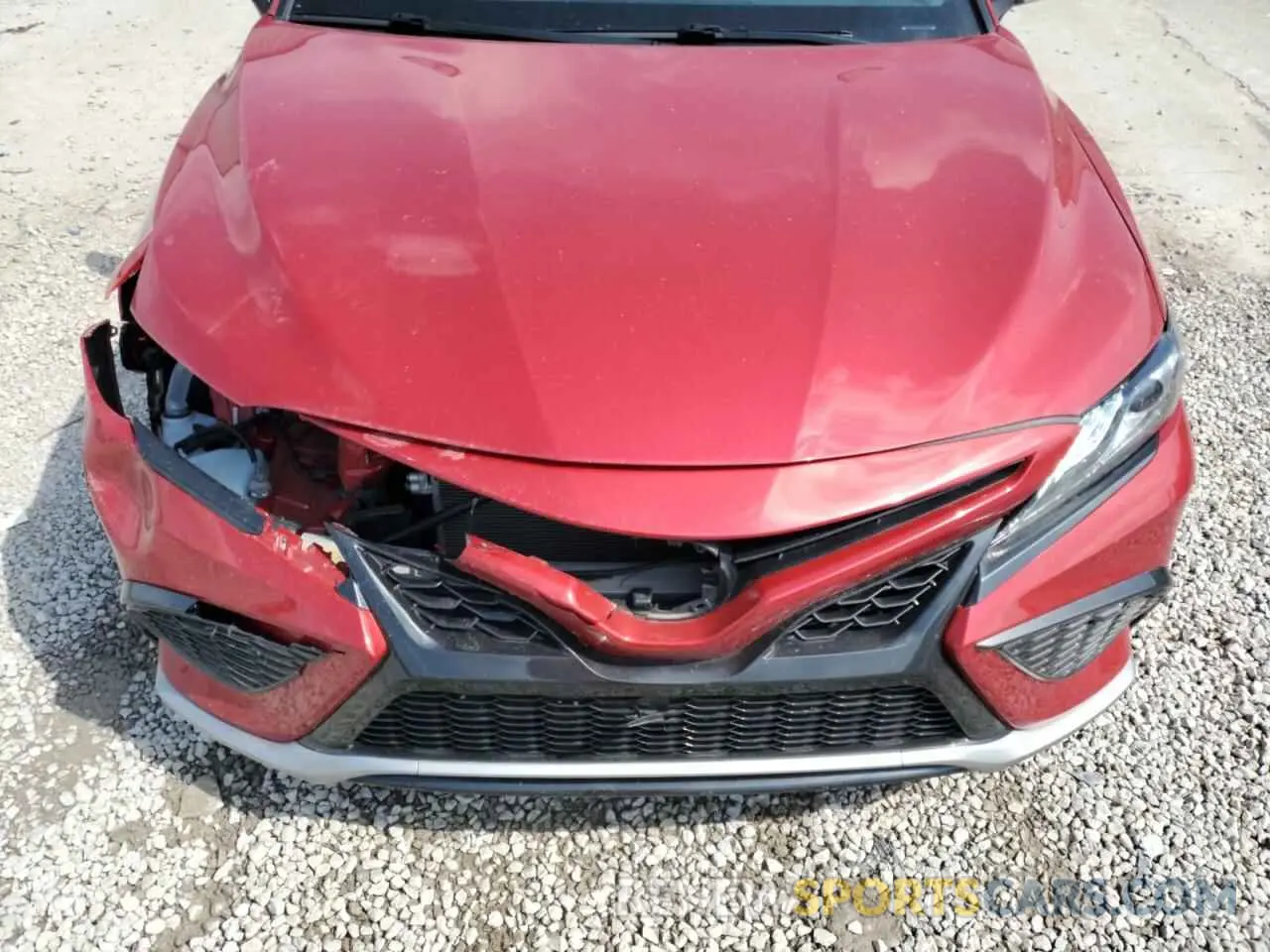 11 Photograph of a damaged car 4T1K61AK1NU023439 TOYOTA CAMRY 2022