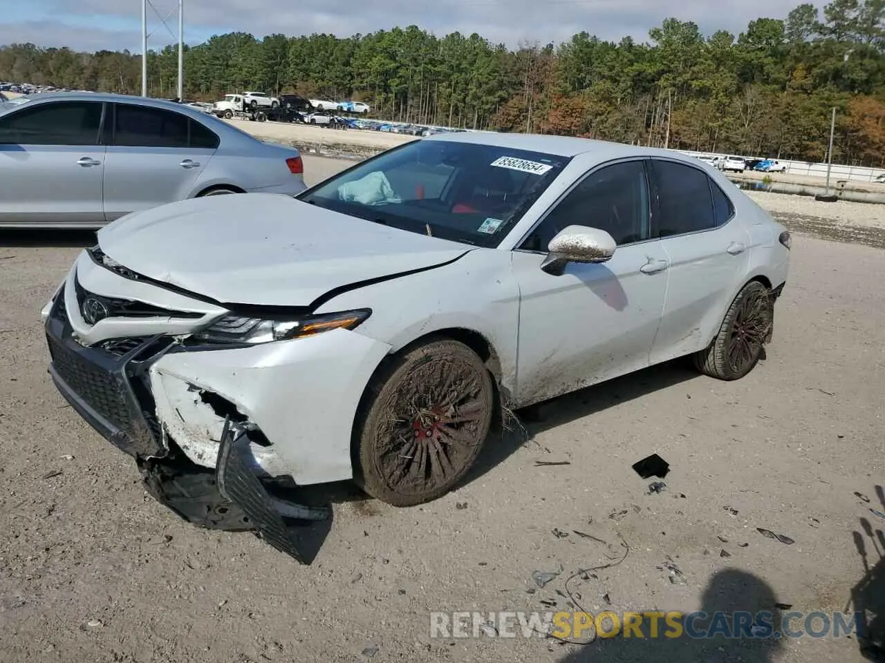 1 Photograph of a damaged car 4T1K61AK1NU028494 TOYOTA CAMRY 2022