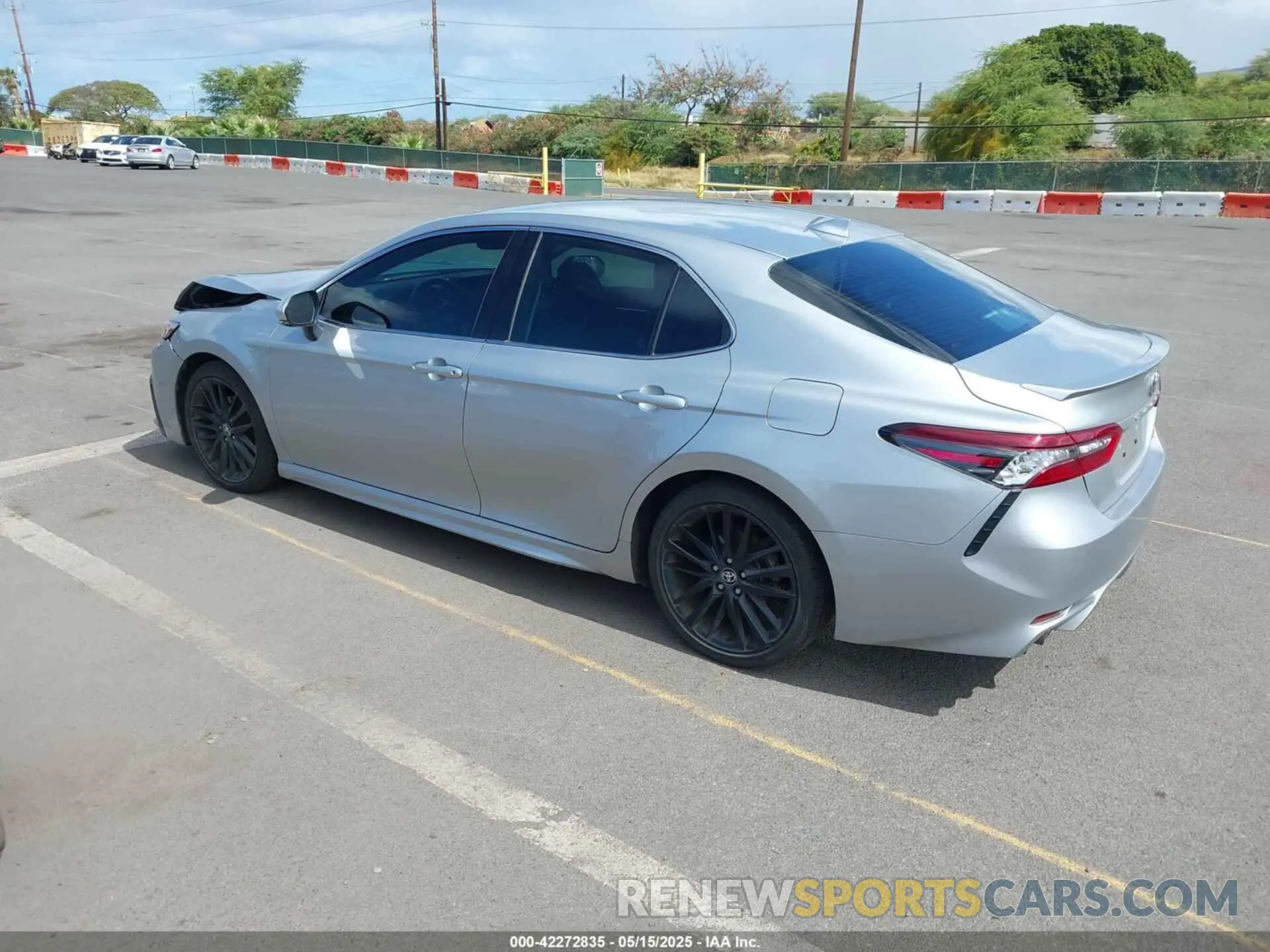 3 Photograph of a damaged car 4T1K61AK1NU034649 TOYOTA CAMRY 2022