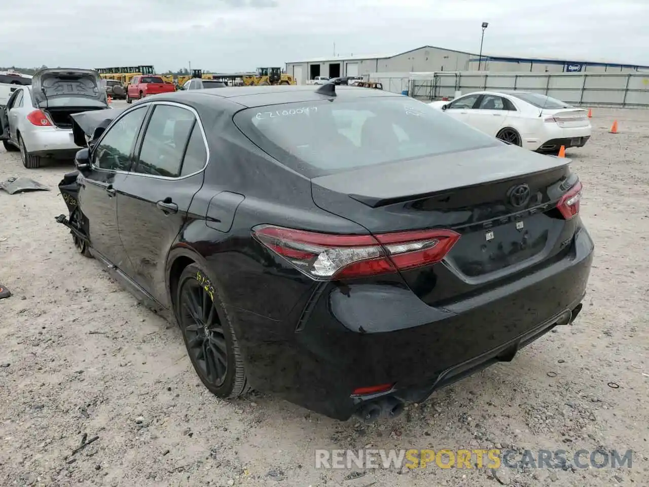 3 Photograph of a damaged car 4T1K61AK1NU704314 TOYOTA CAMRY 2022