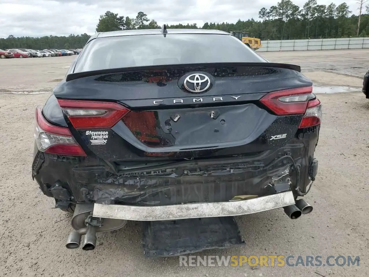 6 Photograph of a damaged car 4T1K61AK2NU006326 TOYOTA CAMRY 2022