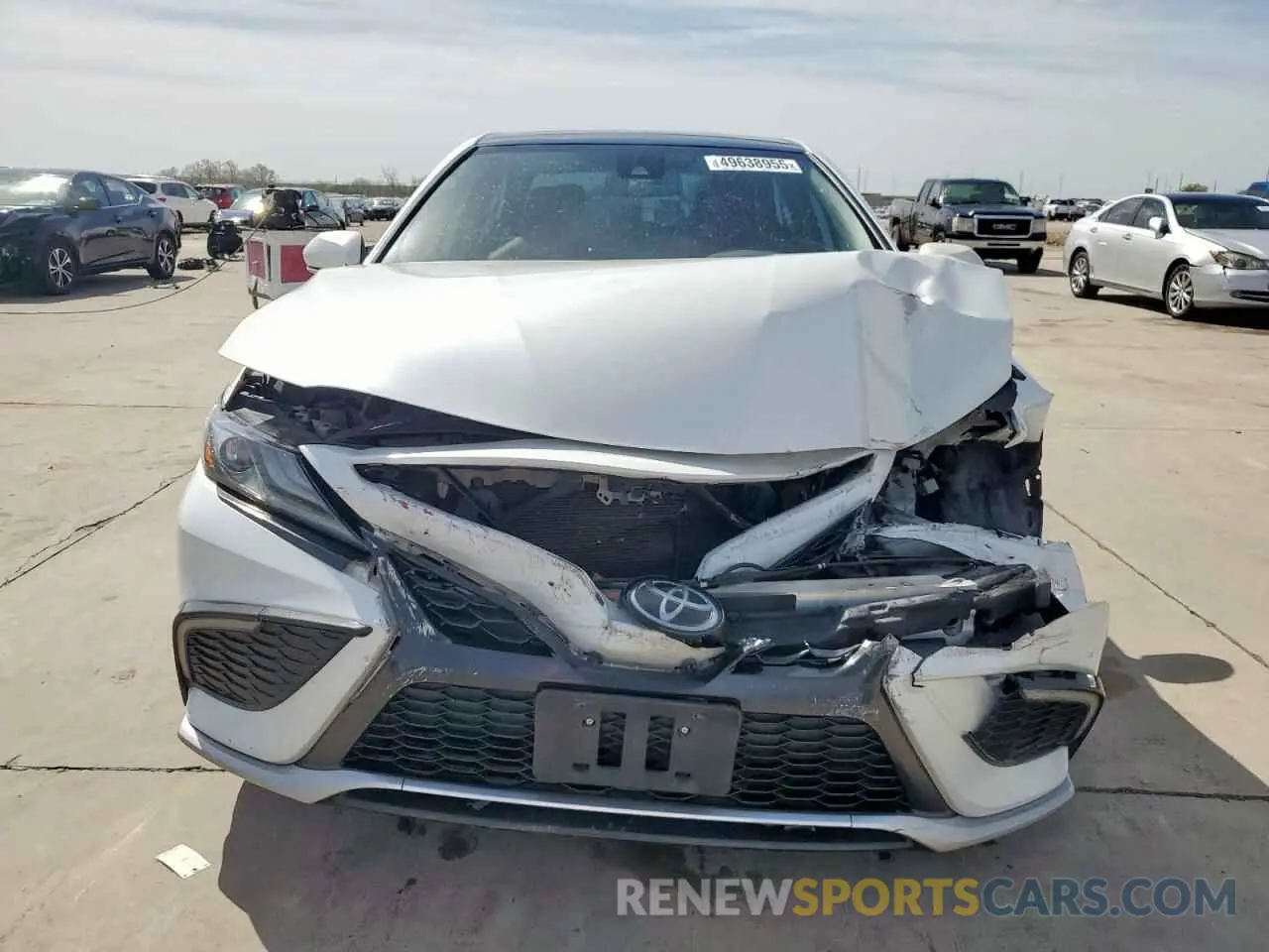 5 Photograph of a damaged car 4T1K61AK2NU007847 TOYOTA CAMRY 2022