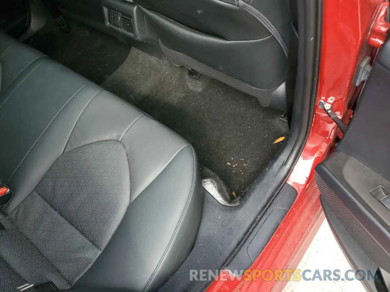 12 Photograph of a damaged car 4T1K61AK2NU016080 TOYOTA CAMRY 2022