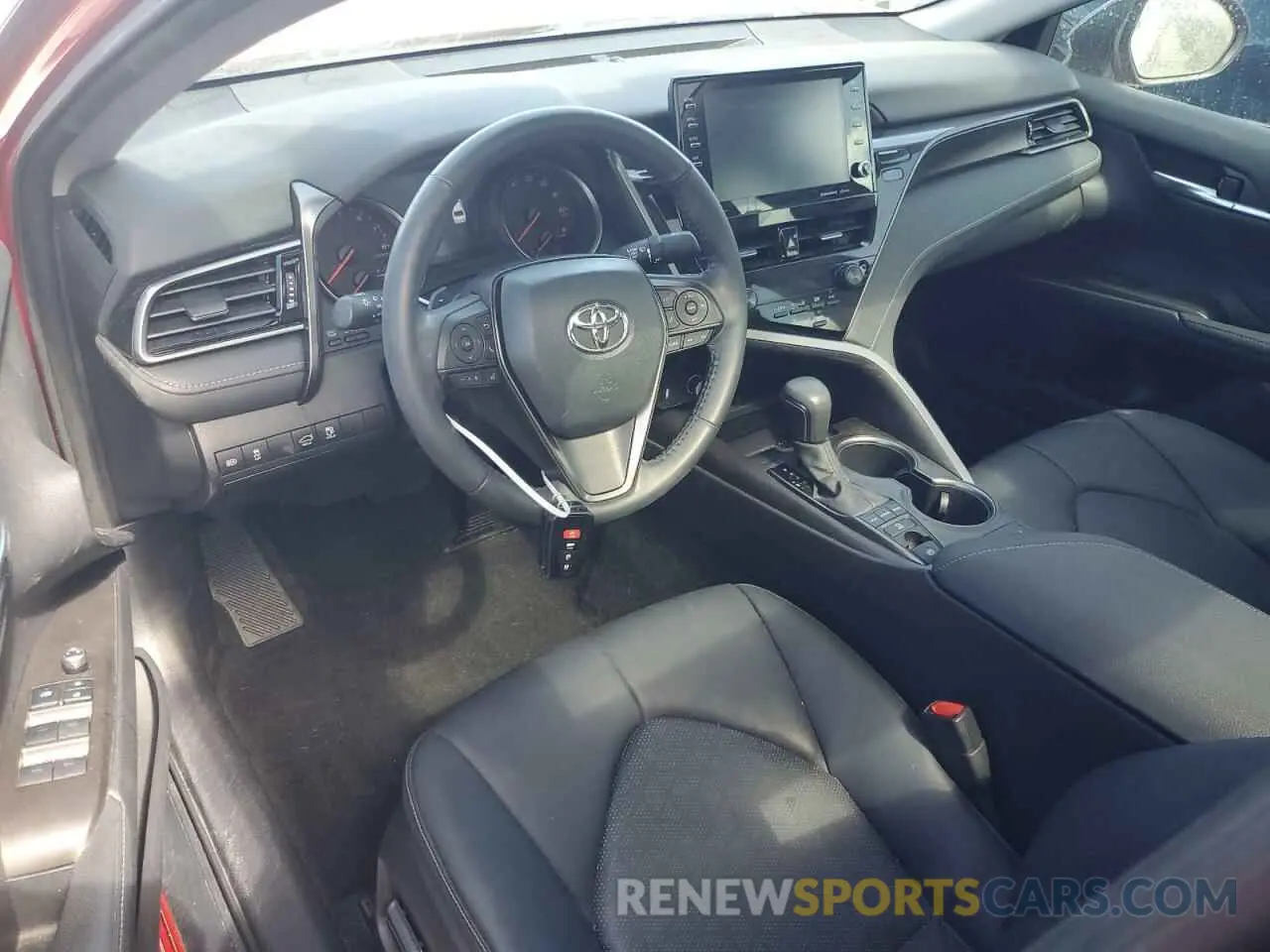 8 Photograph of a damaged car 4T1K61AK2NU016080 TOYOTA CAMRY 2022