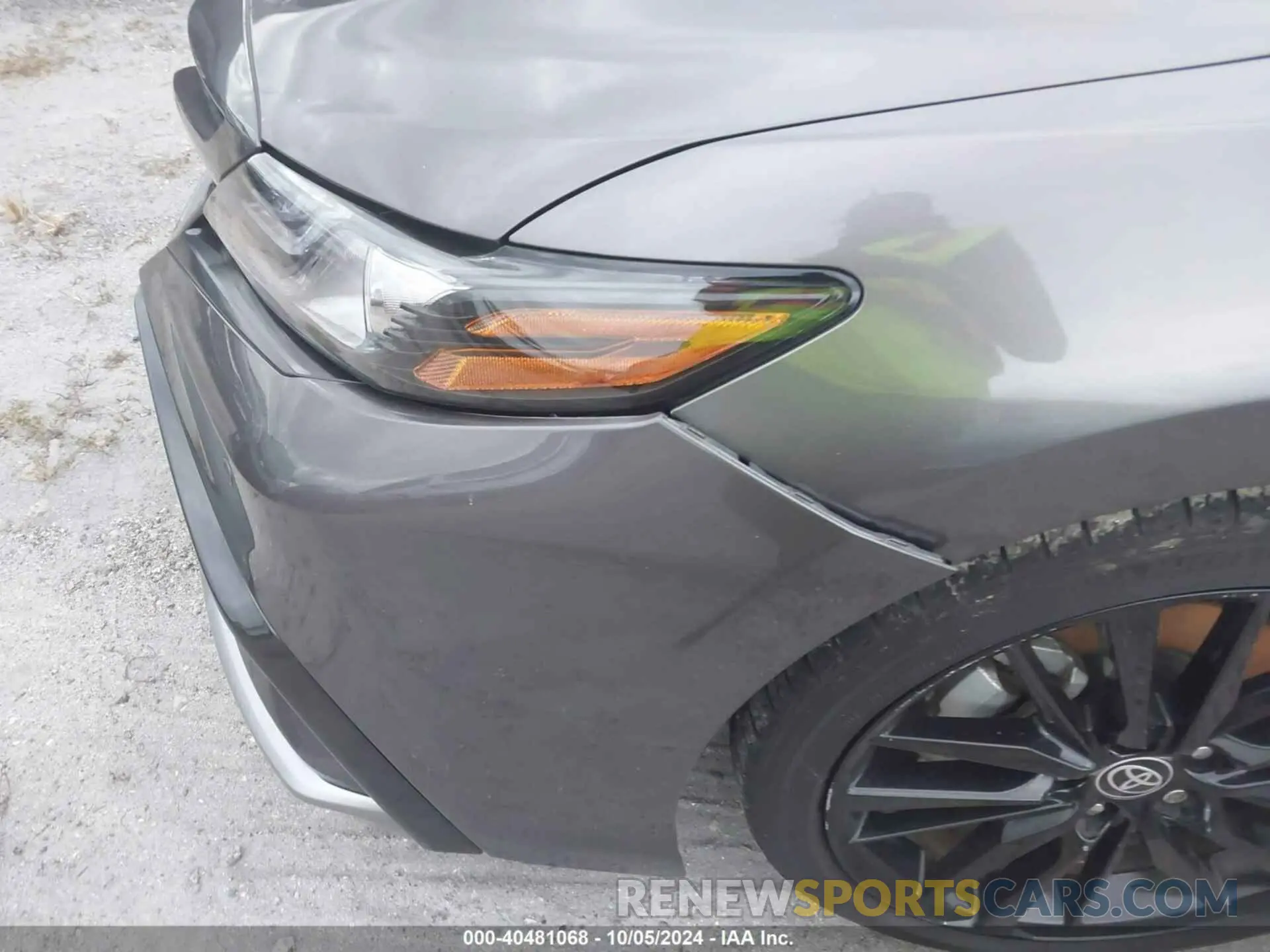 6 Photograph of a damaged car 4T1K61AK2NU021781 TOYOTA CAMRY 2022