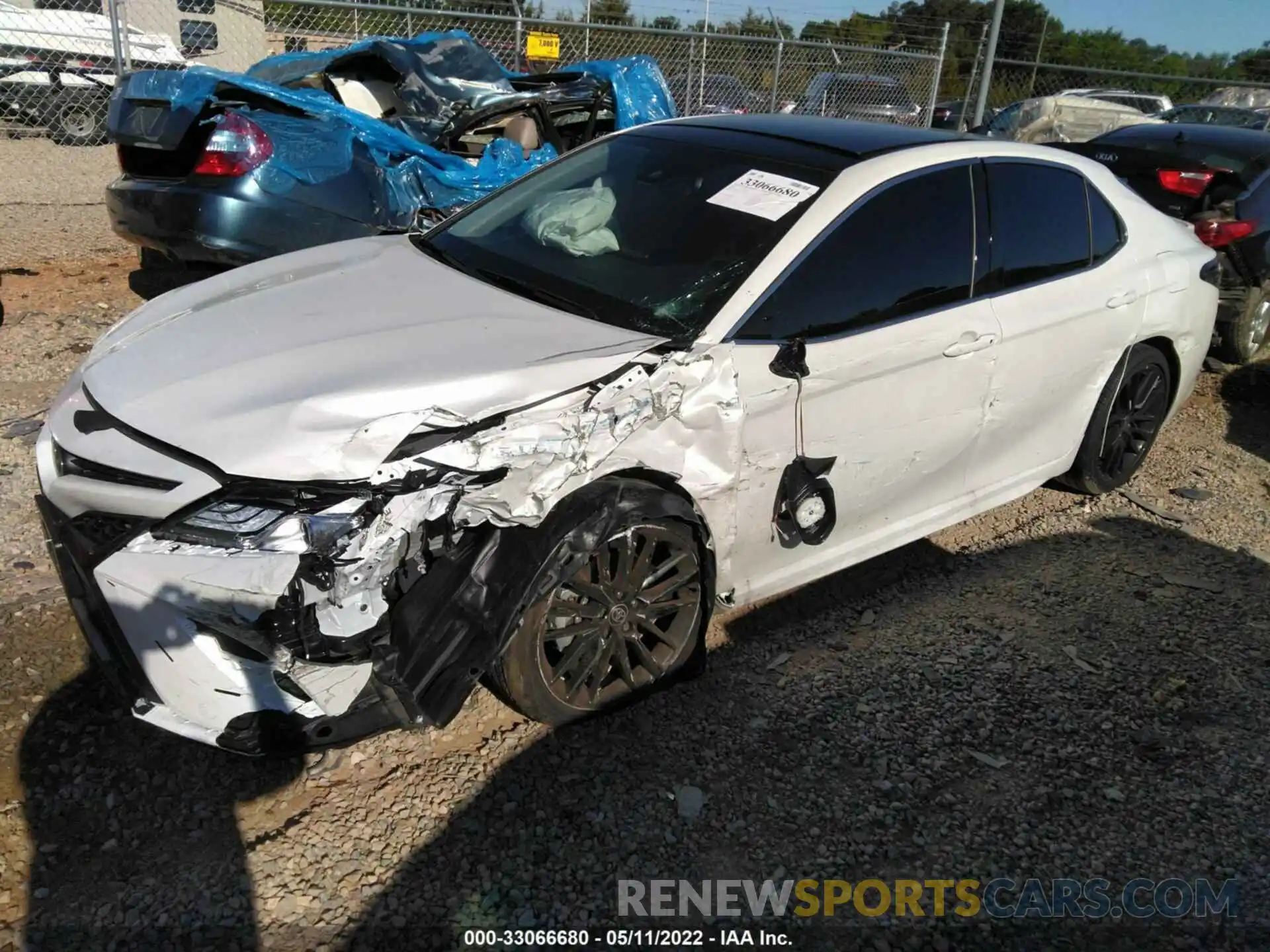 2 Photograph of a damaged car 4T1K61AK2NU022686 TOYOTA CAMRY 2022