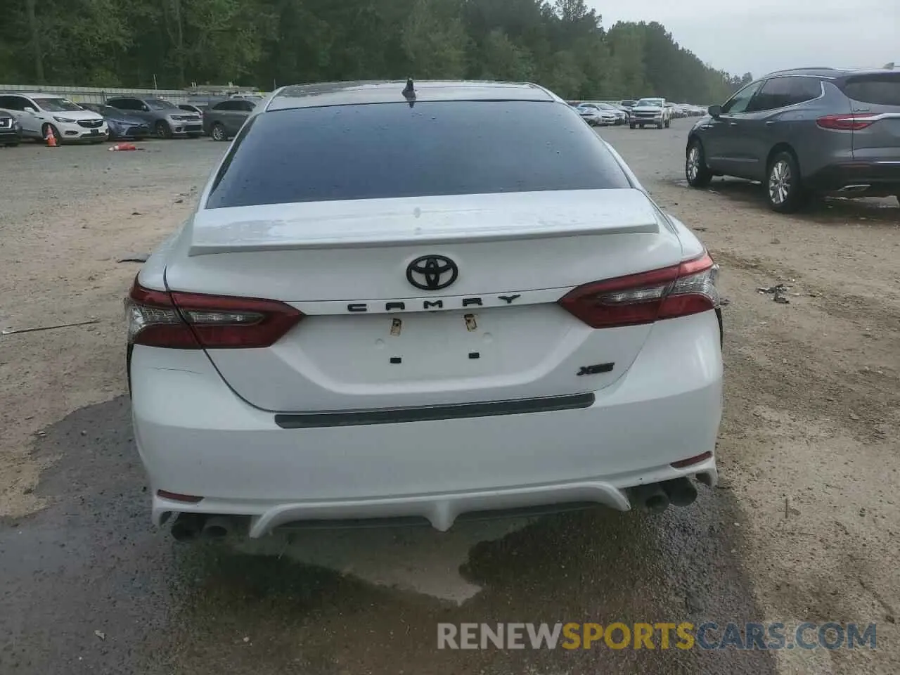 6 Photograph of a damaged car 4T1K61AK2NU068437 TOYOTA CAMRY 2022