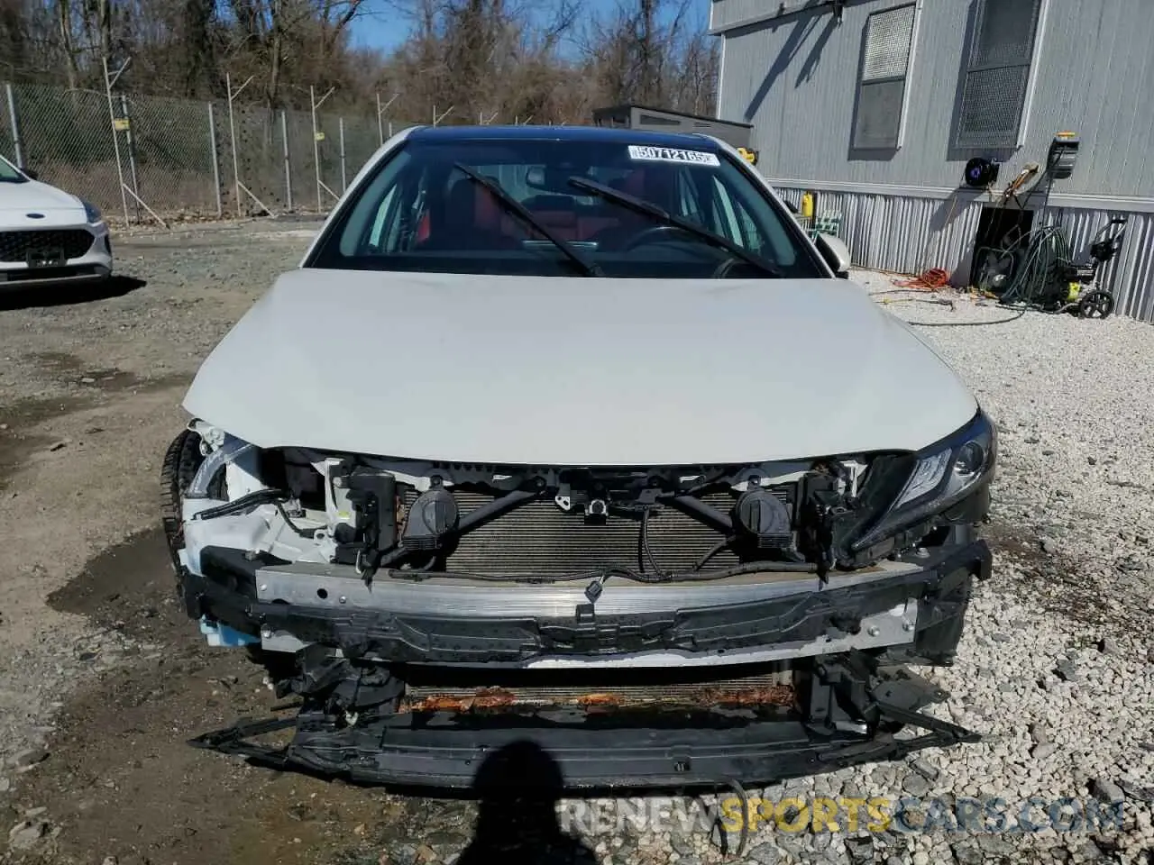 5 Photograph of a damaged car 4T1K61AK2NU069183 TOYOTA CAMRY 2022