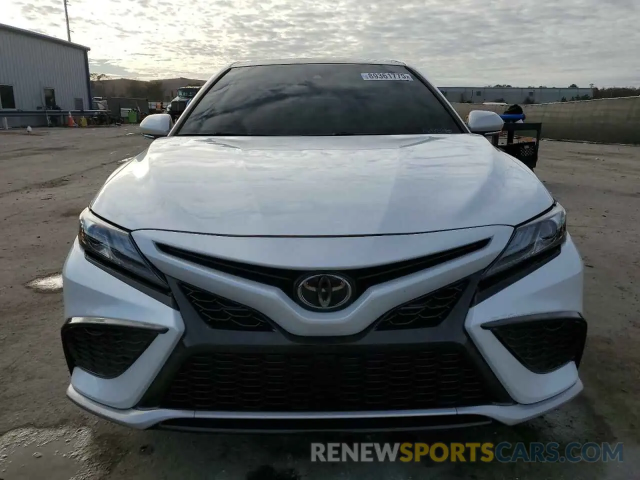 5 Photograph of a damaged car 4T1K61AK2NU708274 TOYOTA CAMRY 2022