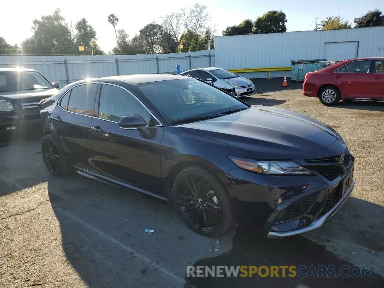 4 Photograph of a damaged car 4T1K61AK3NU016847 TOYOTA CAMRY 2022