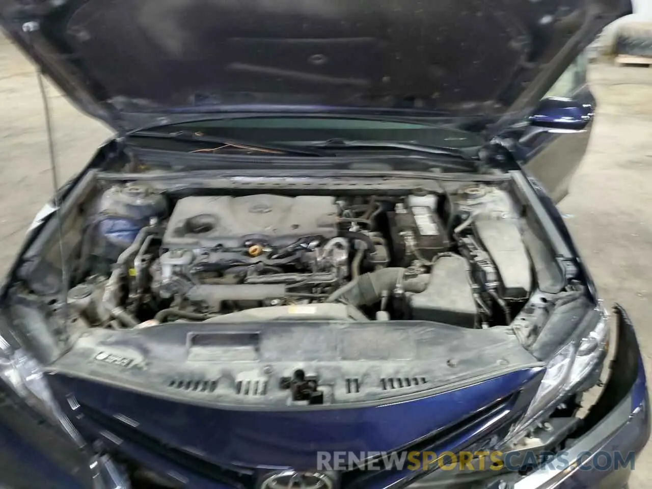 11 Photograph of a damaged car 4T1K61AK3NU704492 TOYOTA CAMRY 2022