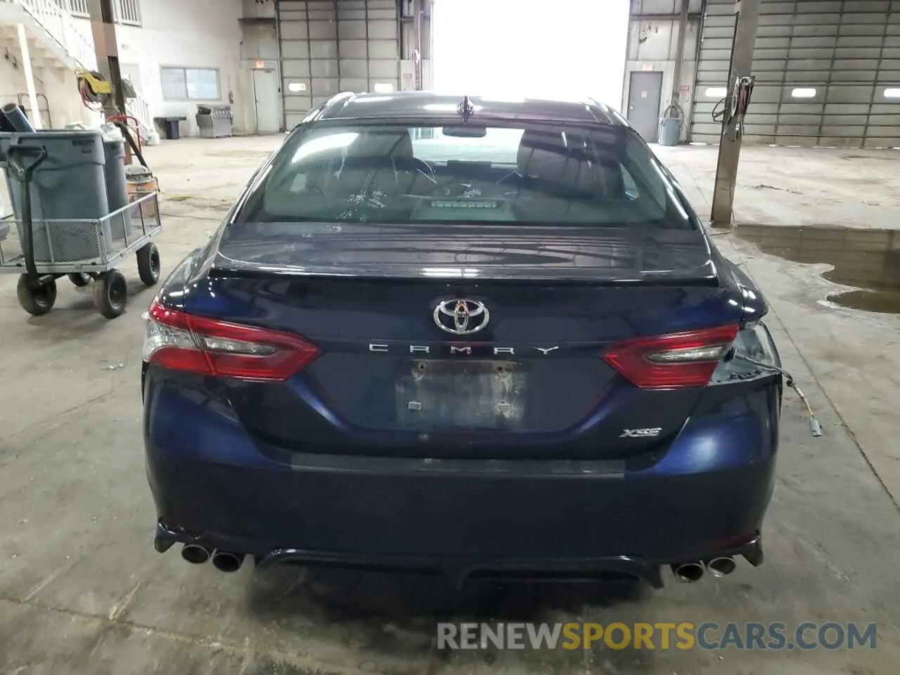 6 Photograph of a damaged car 4T1K61AK3NU704492 TOYOTA CAMRY 2022