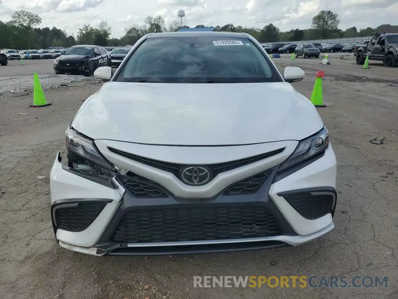 5 Photograph of a damaged car 4T1K61AK4NU067497 TOYOTA CAMRY 2022
