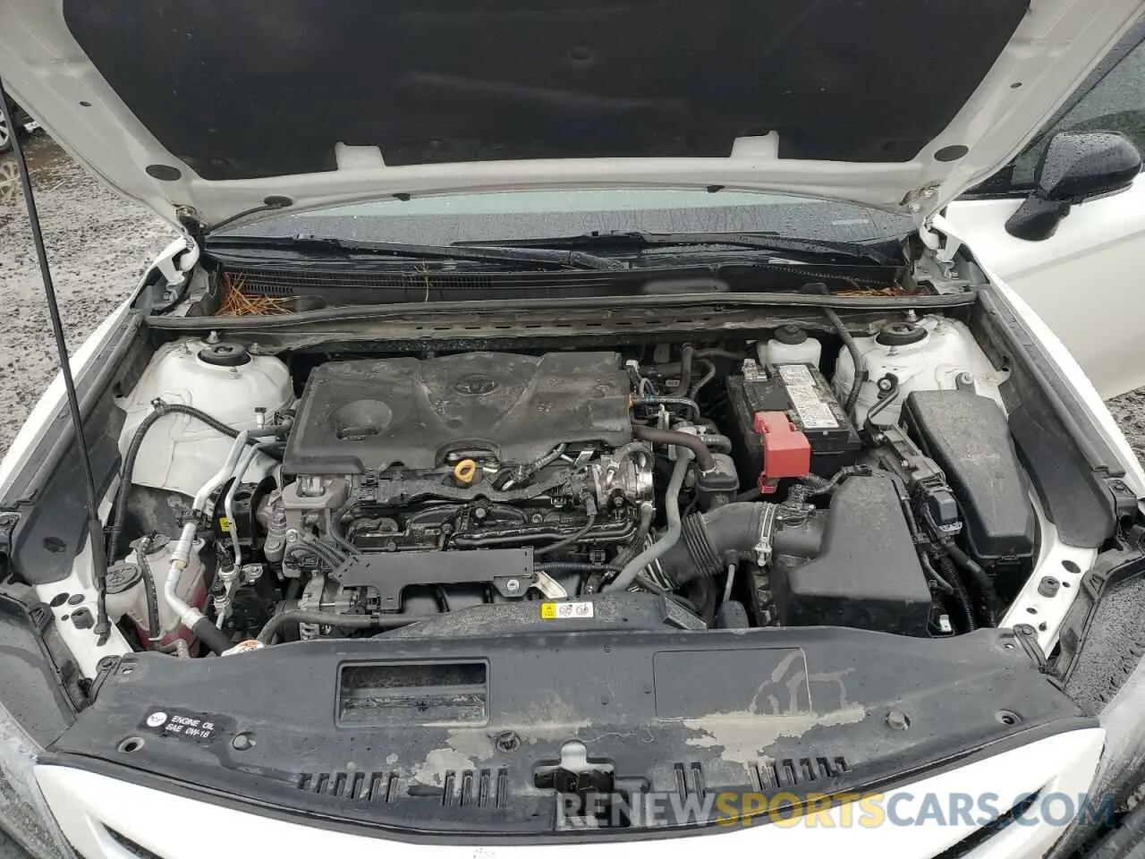 11 Photograph of a damaged car 4T1K61AK4NU070884 TOYOTA CAMRY 2022